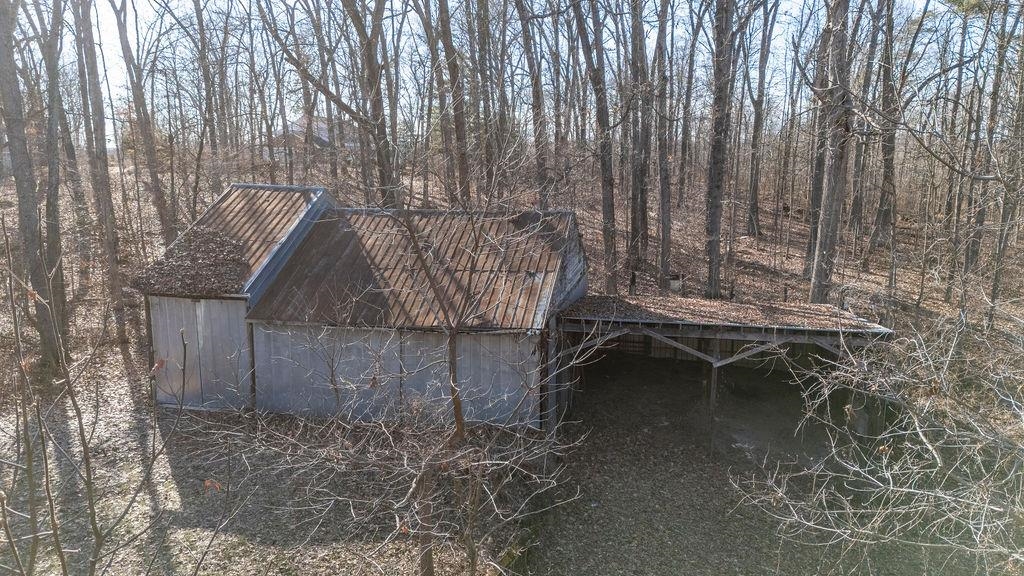 303 & 301 Miller Rd