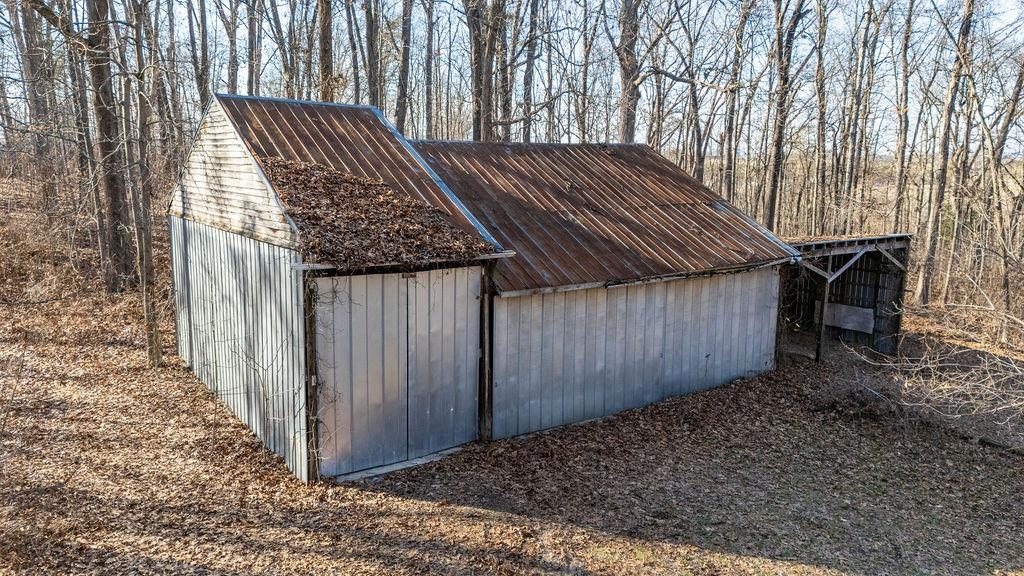 303 & 301 Miller Rd