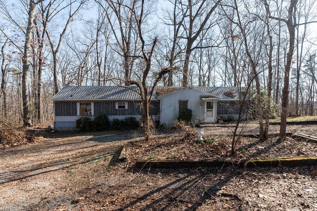 303 & 301 Miller Rd