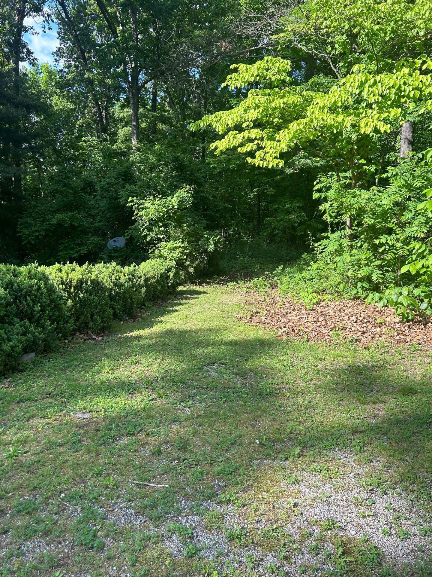 303 & 301 Miller Rd