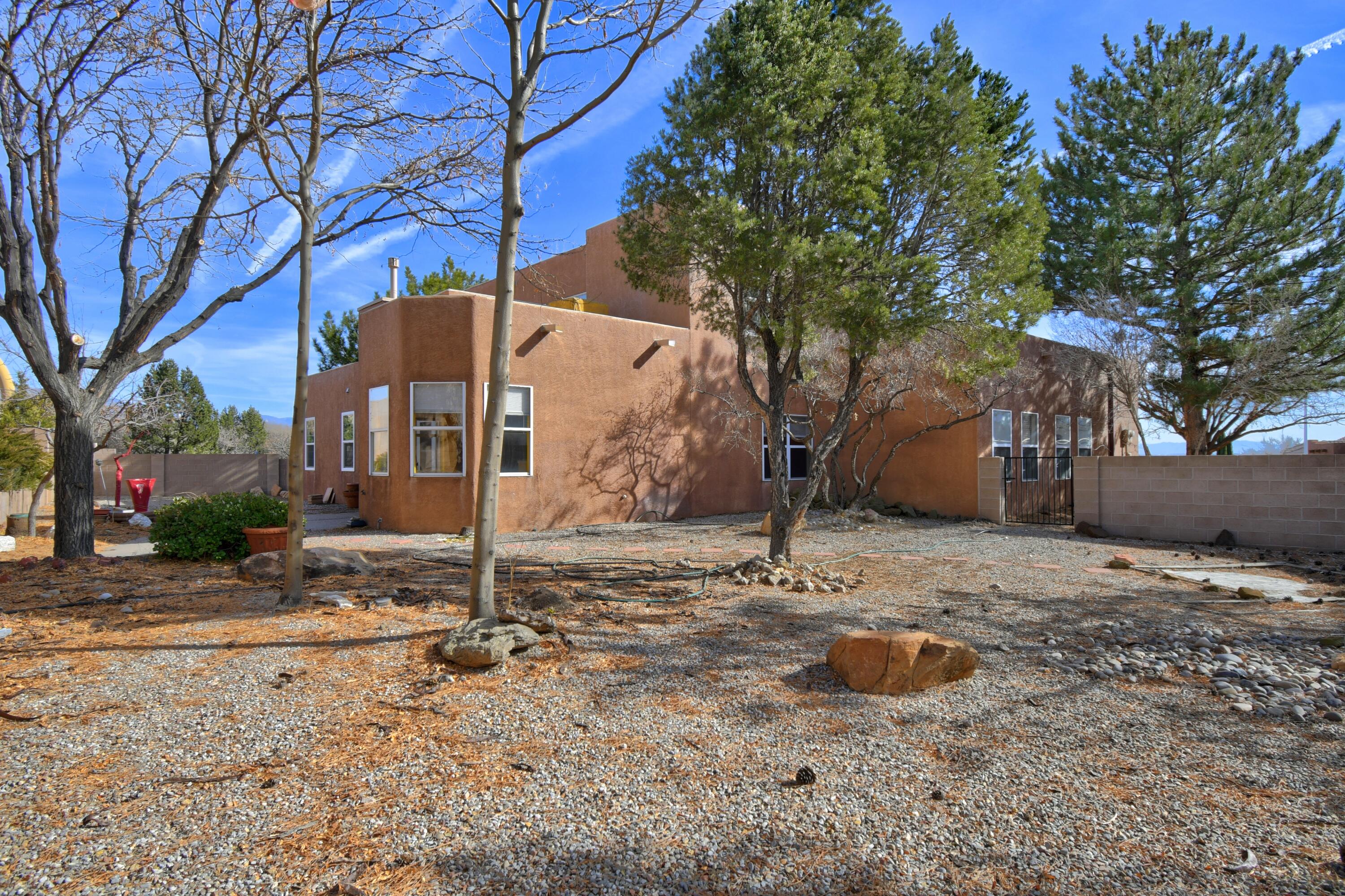 Homes for sale in Albuquerque, NM | 8416 Rancho Colina Nw, Albuquerque, NM 87120 | MLS# 1077657