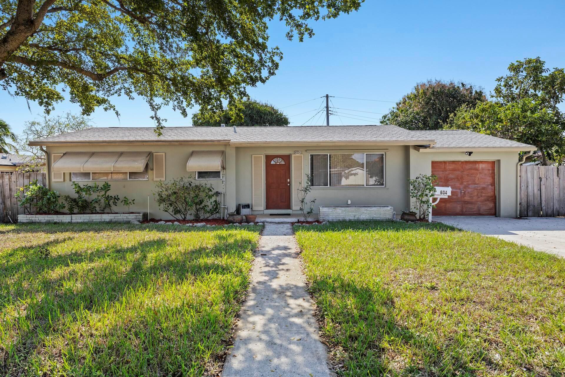 604 Flagler Boulevard, Lake Park, FL 33403, 3 Bedrooms , 1 Bathroom ,Single Family Residence,Sold,R11059300, Horizon Palm Realty Group