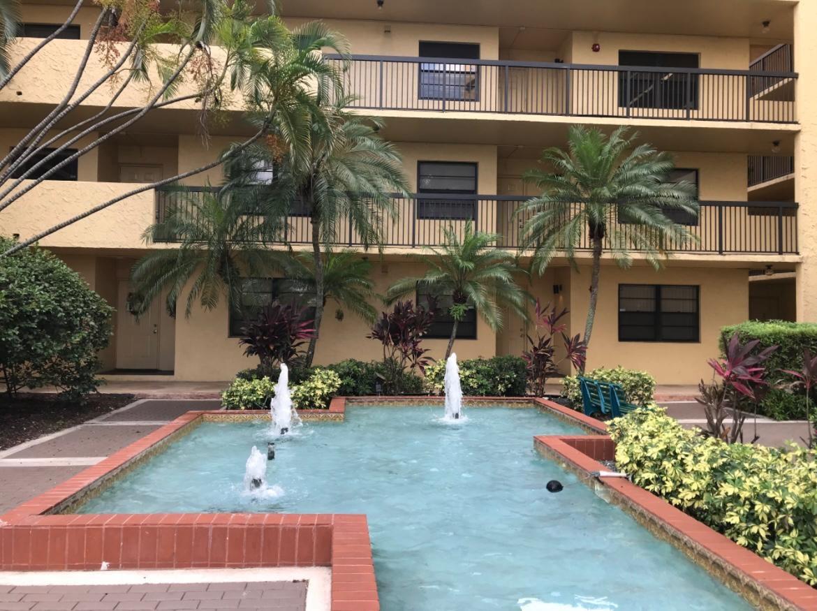 Homes for sale in Lauderhill, FL | 6475 W Oakland Park Blvd #306, Lauderhill, FL 33313 | MLS# F10482350