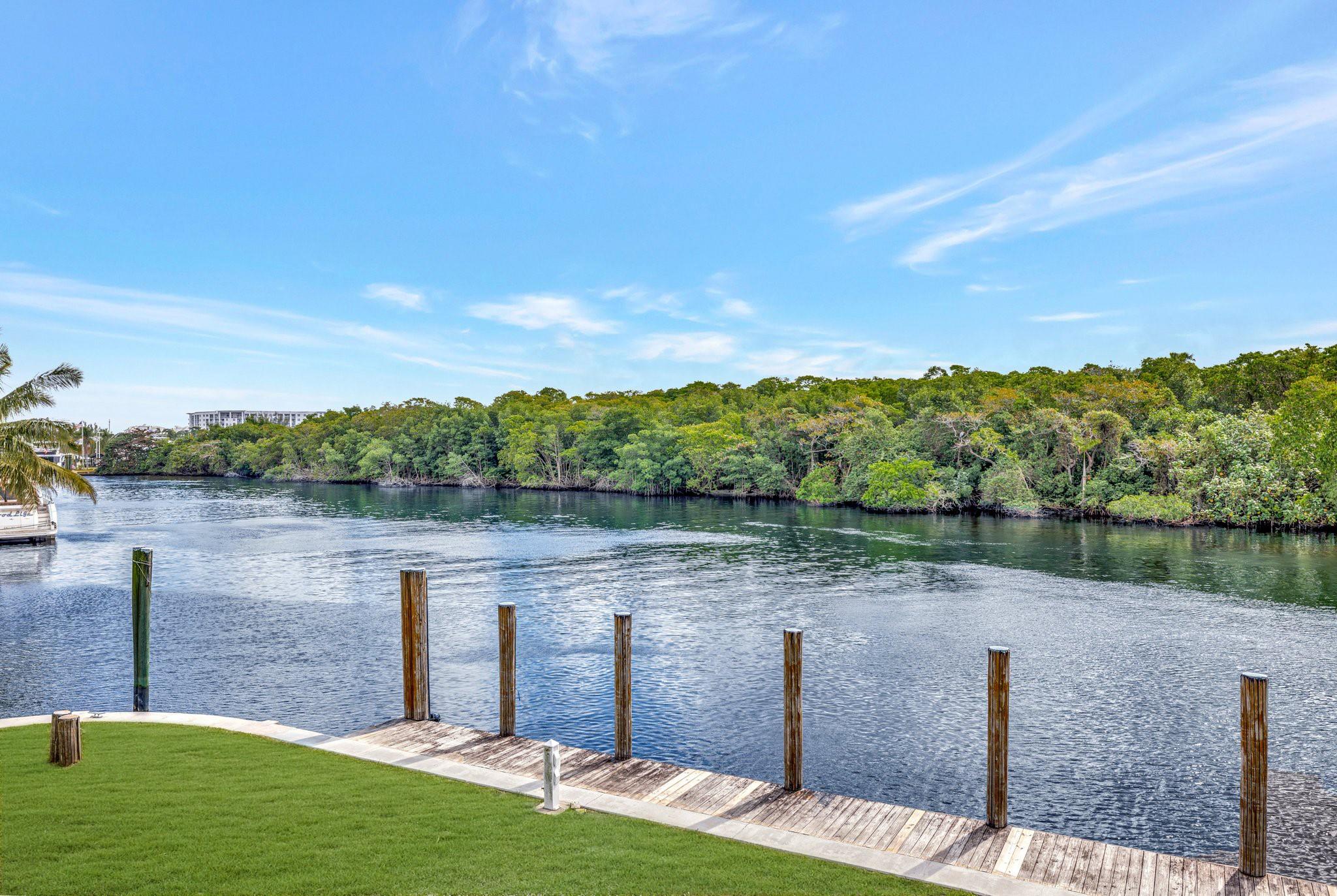 Homes for sale in Fort Lauderdale, FL | 2390 Sw 27th Te, Fort Lauderdale, FL 33312 | MLS# F10483369