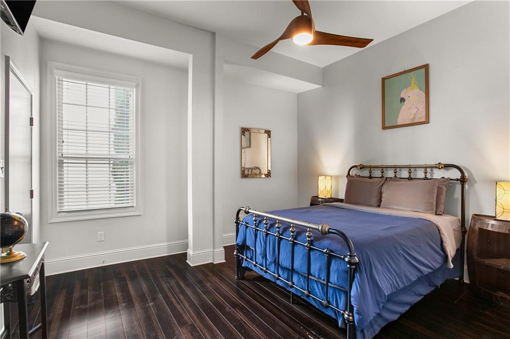 837-839 Jackson Avenue