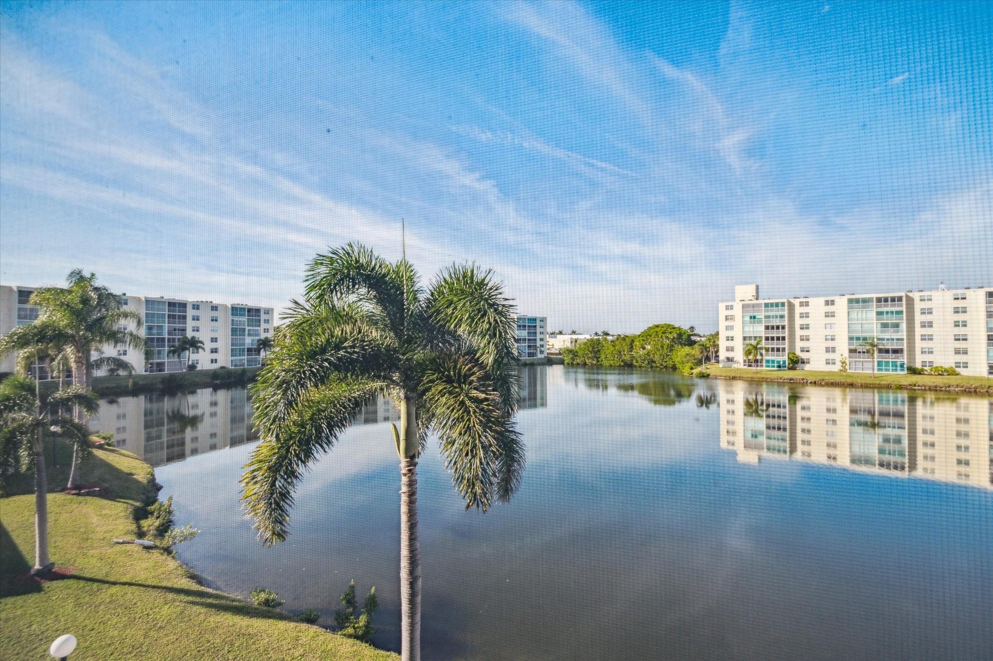 Meadowbrook Lakes View