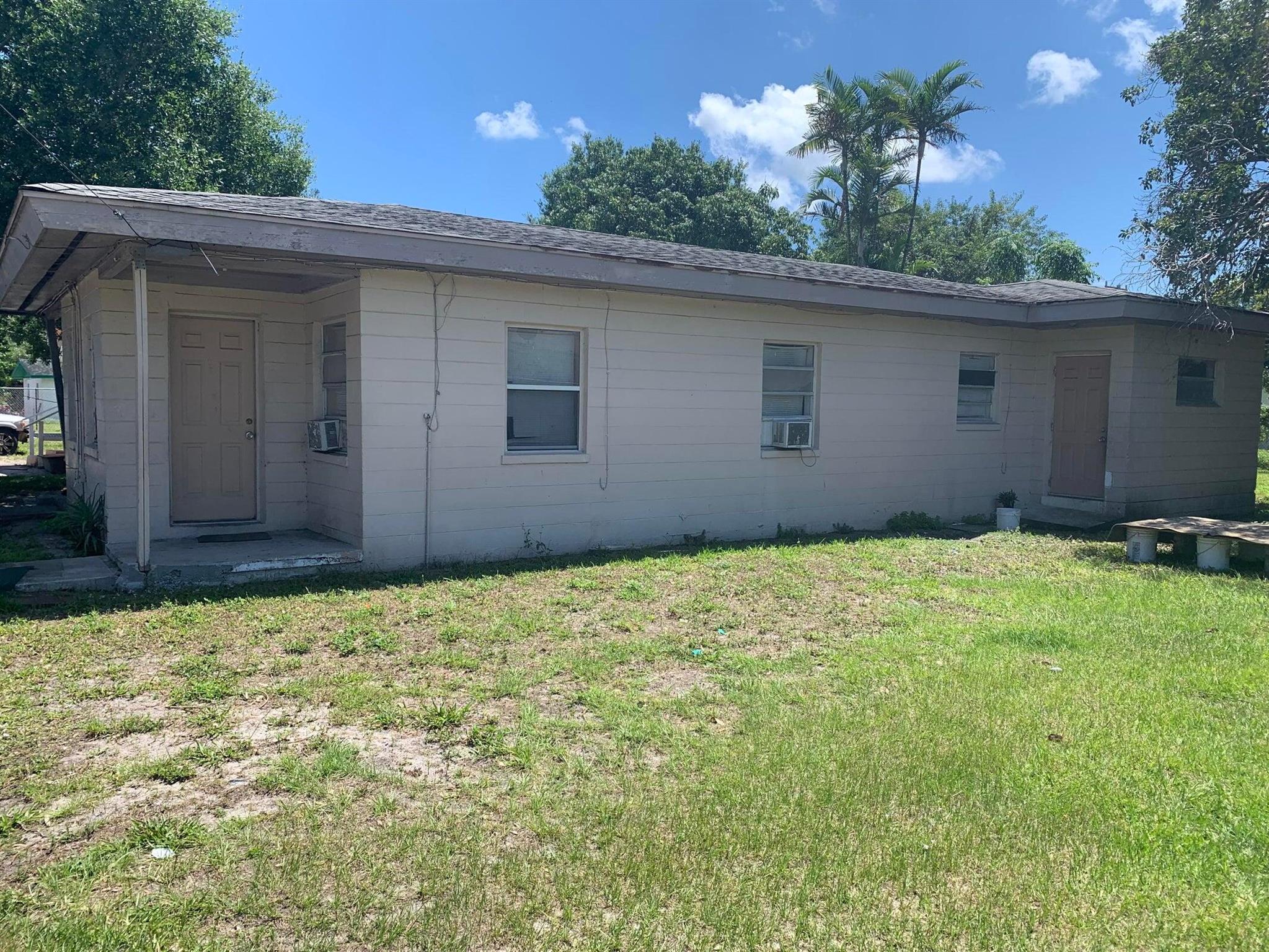 Homes for sale in Fort Pierce, FL | 1503 Edgewood Terrace, Fort Pierce, FL 34950 | MLS# R11059789