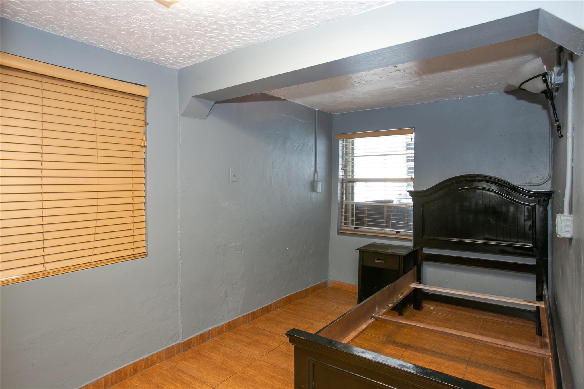 Homes for sale in Opa Locka, FL | 15650 W Bunche Park Dr, Opa Locka, FL 33054 | MLS# F10483158