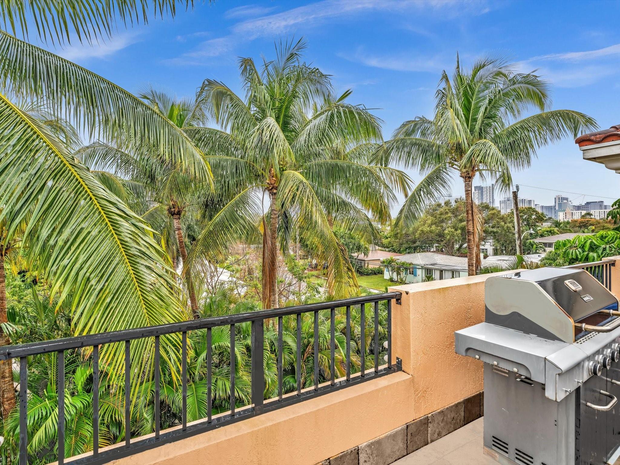 Rooftop Terrace with view of Downtown Fort Lauderdale