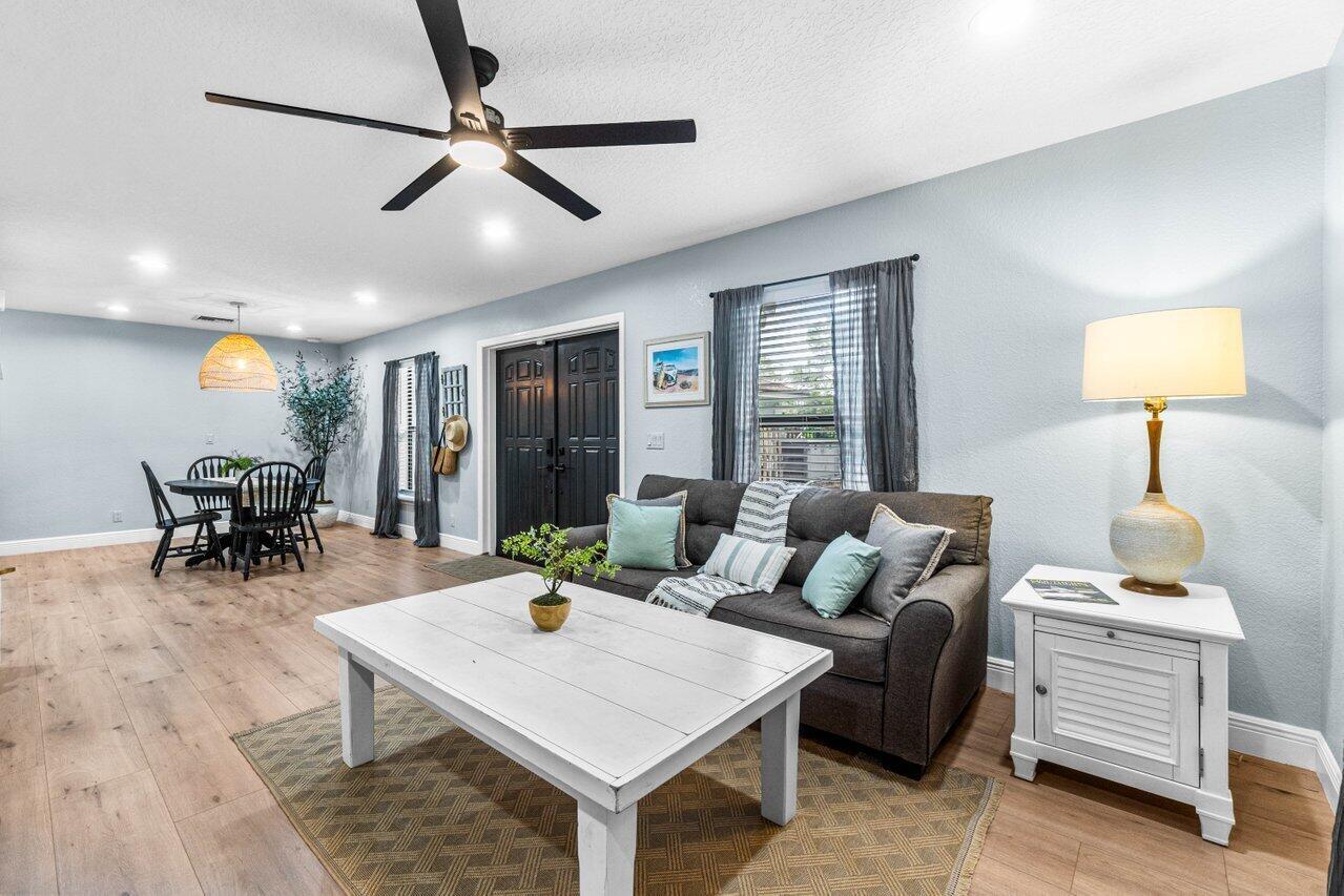 Palm Beach Ranchettes