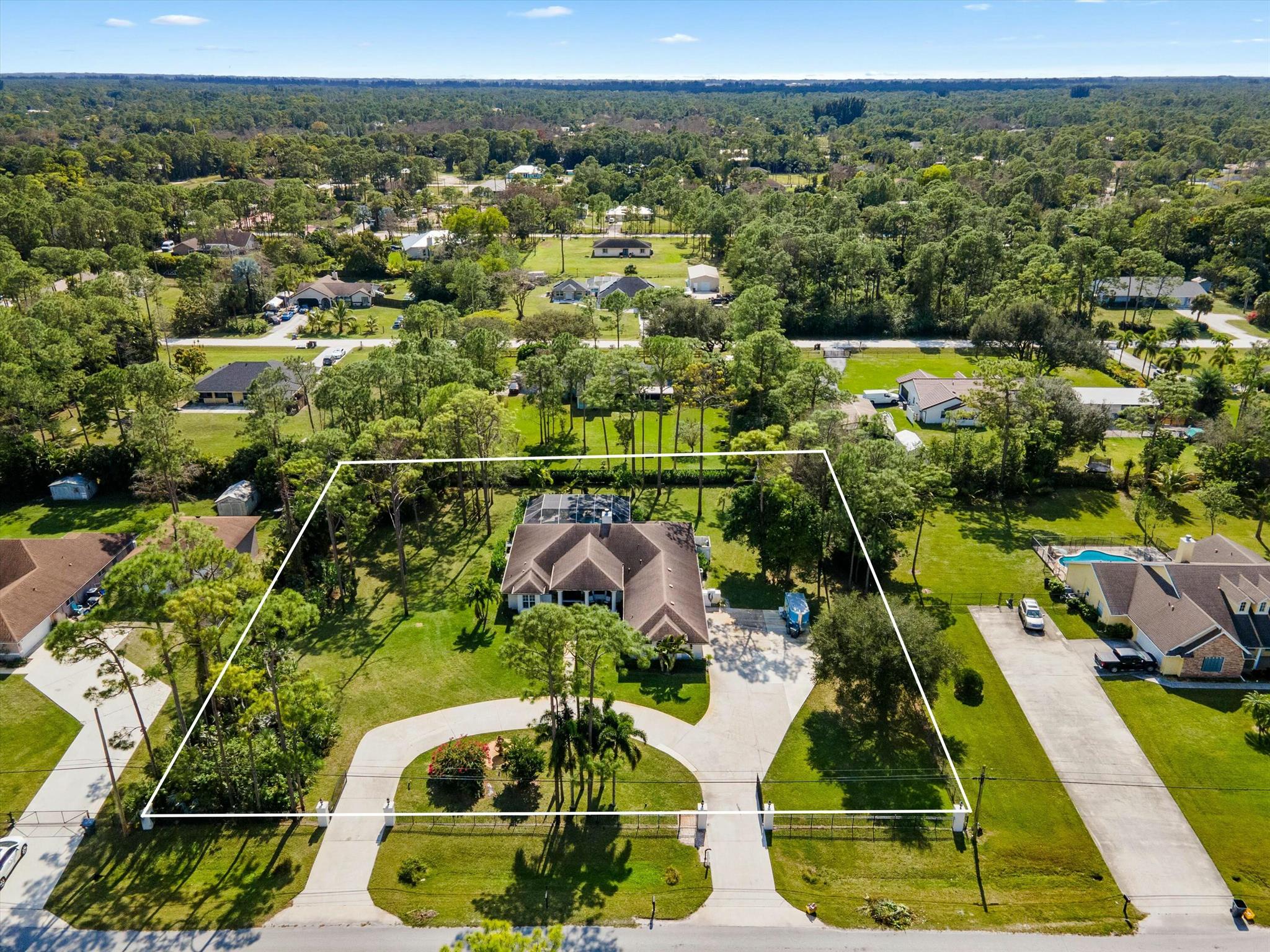 16368 Valencia Boulevard