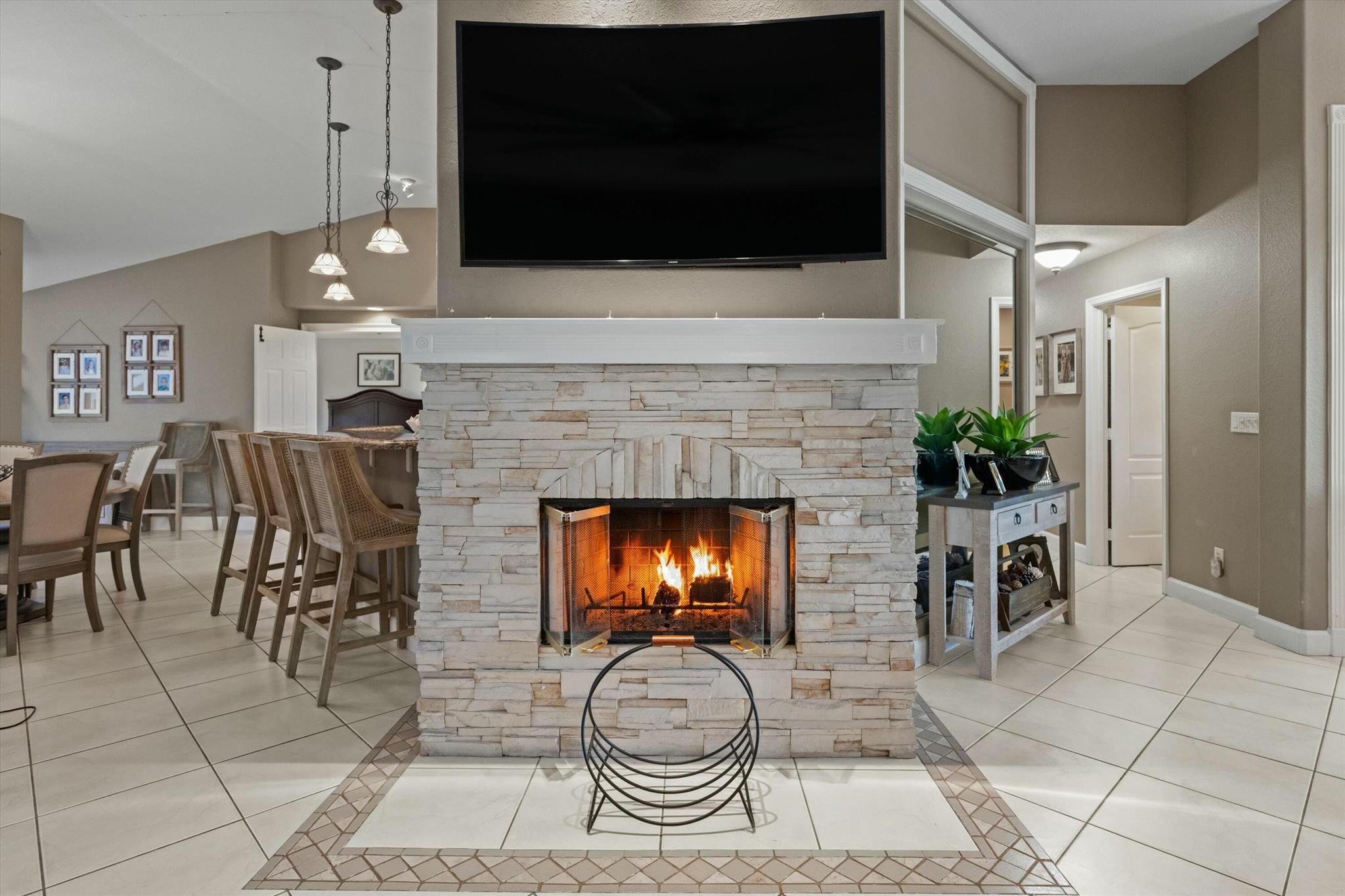 16368 Valencia Boulevard