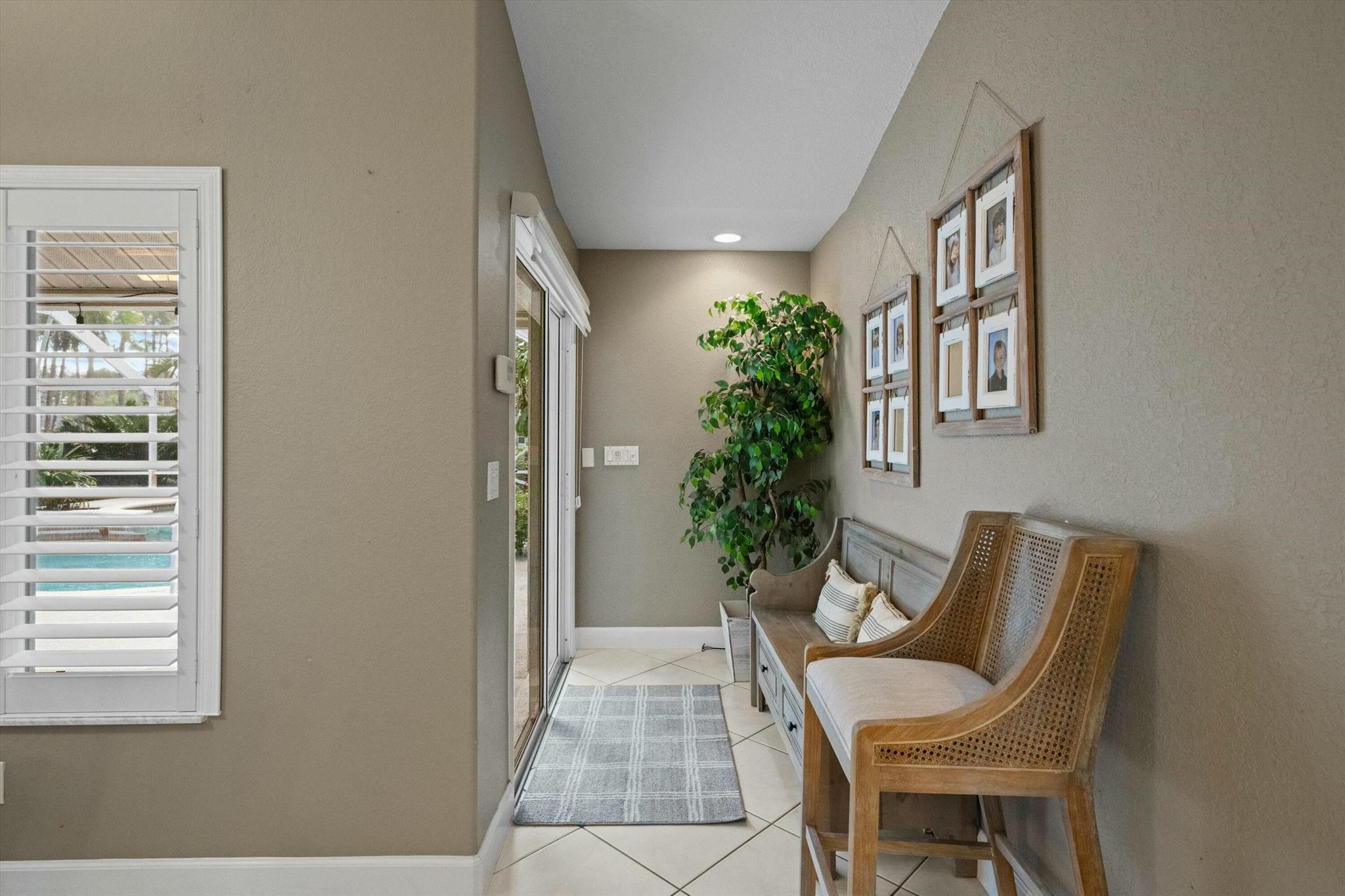 16368 Valencia Boulevard