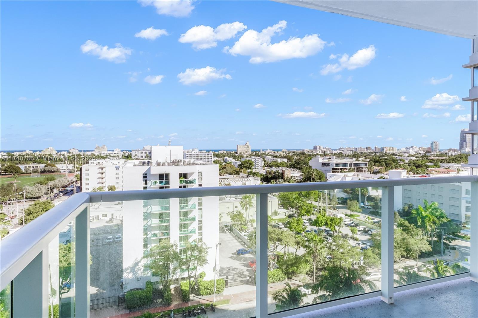 Mirador 1000 Condo