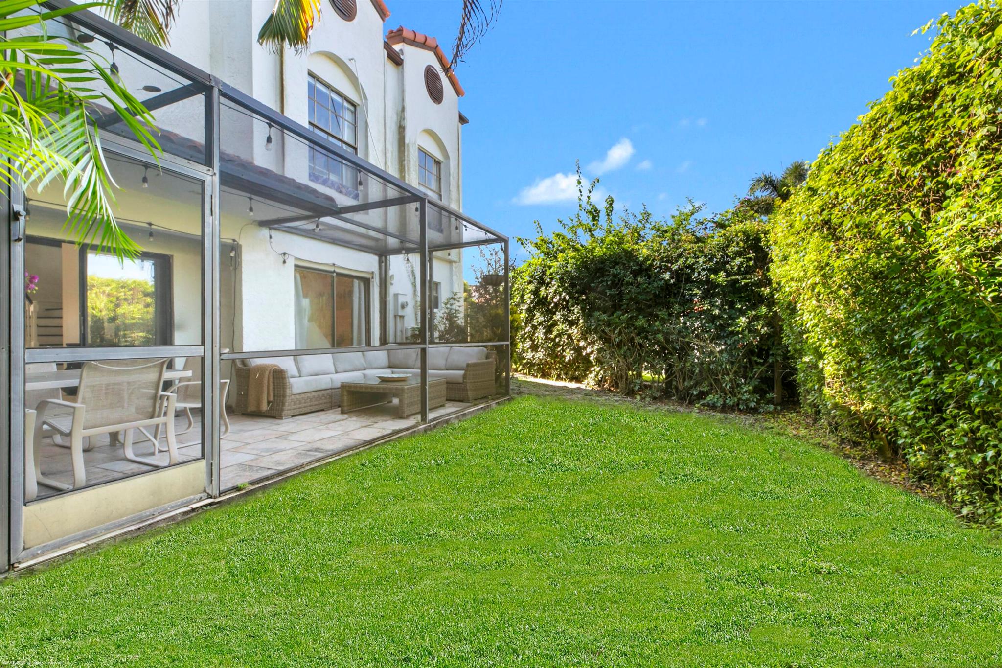 Homes for sale in Wellington, FL | 13544 Fountain View Boulevard, Wellington, FL 33414 | MLS# R11060282