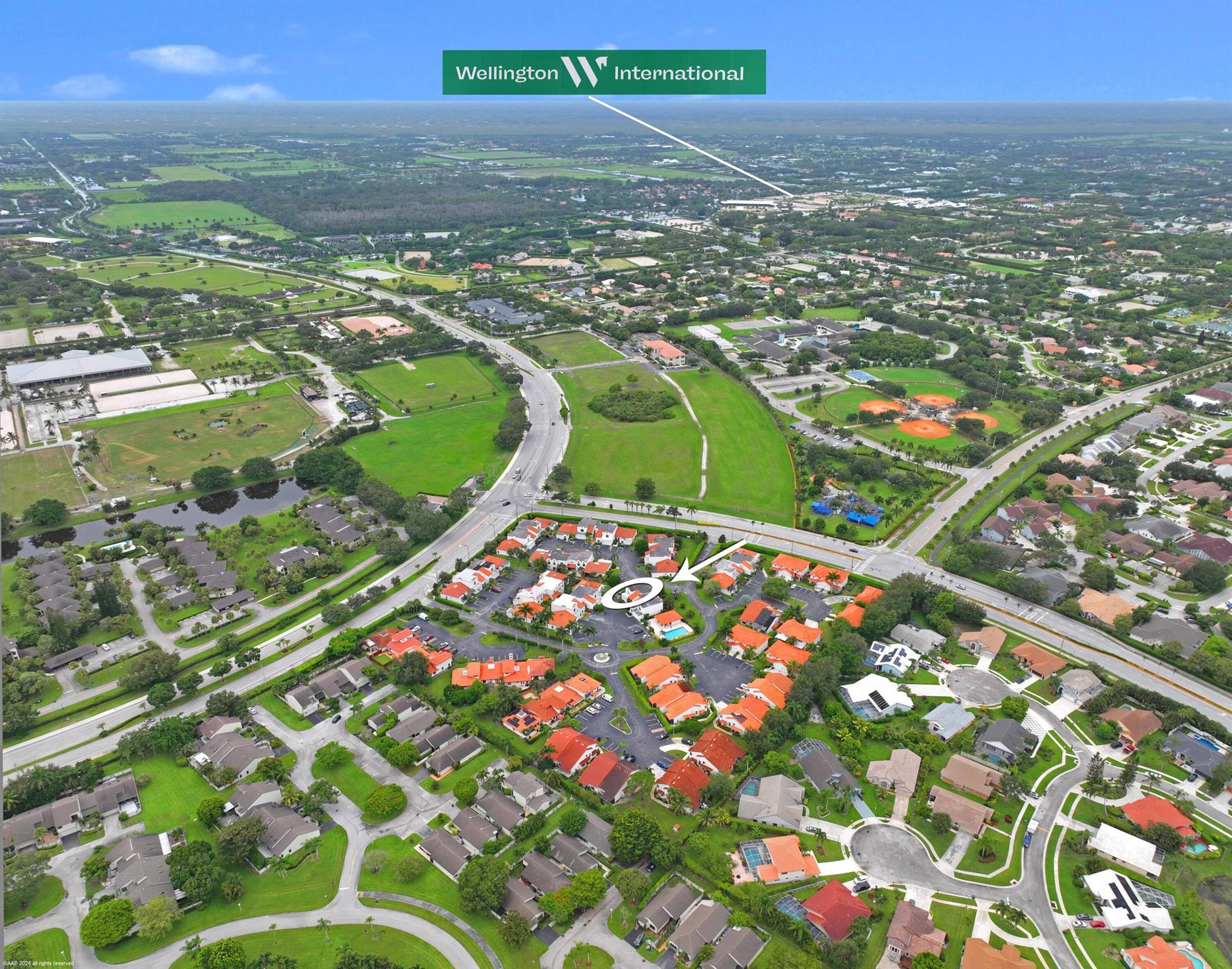 Homes for sale in Wellington, FL | 13544 Fountain View Boulevard, Wellington, FL 33414 | MLS# R11060282