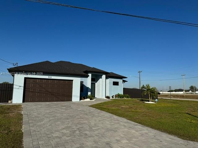 House for Sale in Cape Coral, FL