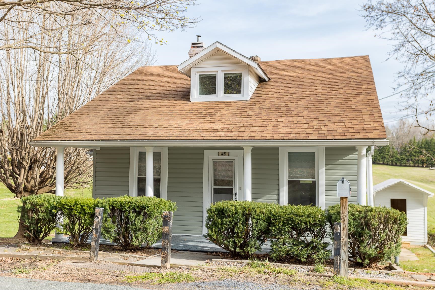 45 Woodlee Rd