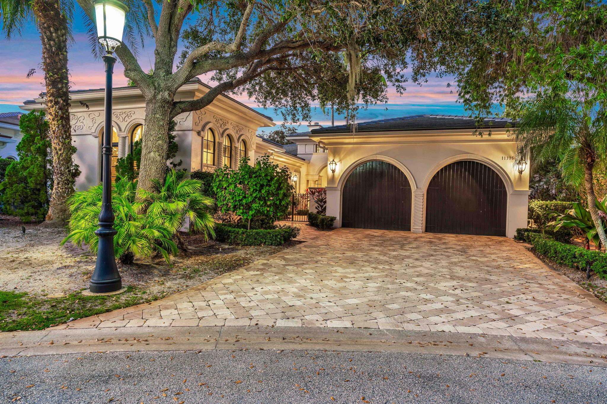 11315 Caladium Lane Palm Beach Gardens FL 33418 | R11060812