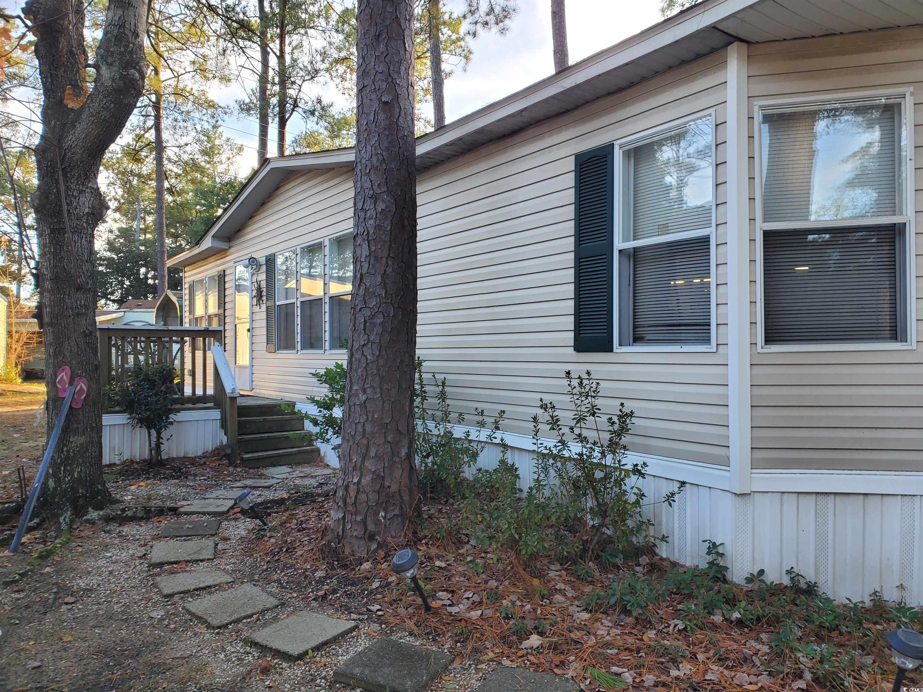 441 East Bank Dr. Garden City, SC 29576