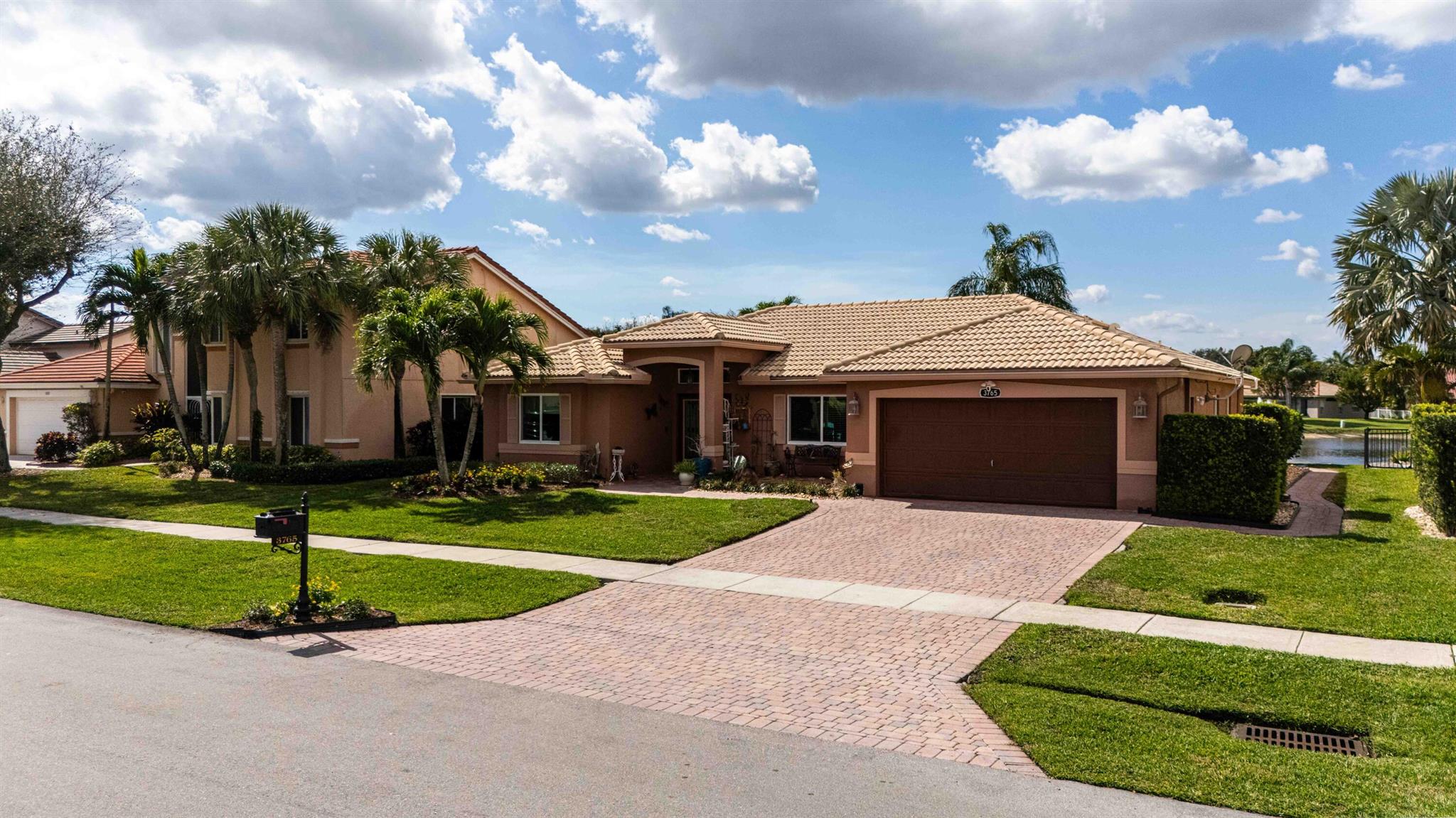 3765 Cypress Lake Drive Lake Worth FL 33467 | R11060997