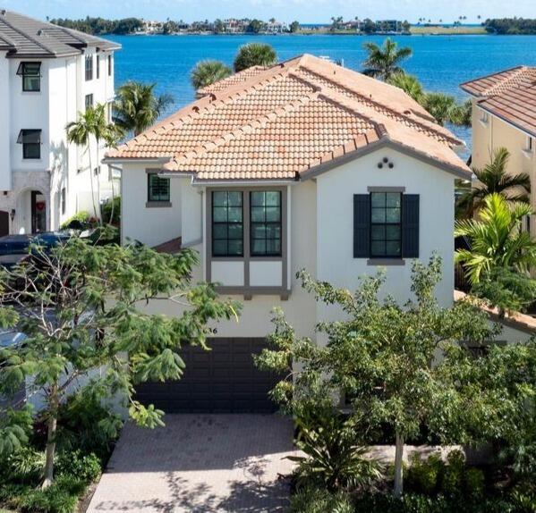 Homes for sale in Boynton Beach, FL | 636 Windward Circle S, Boynton Beach, FL 33435 | MLS# R11061151