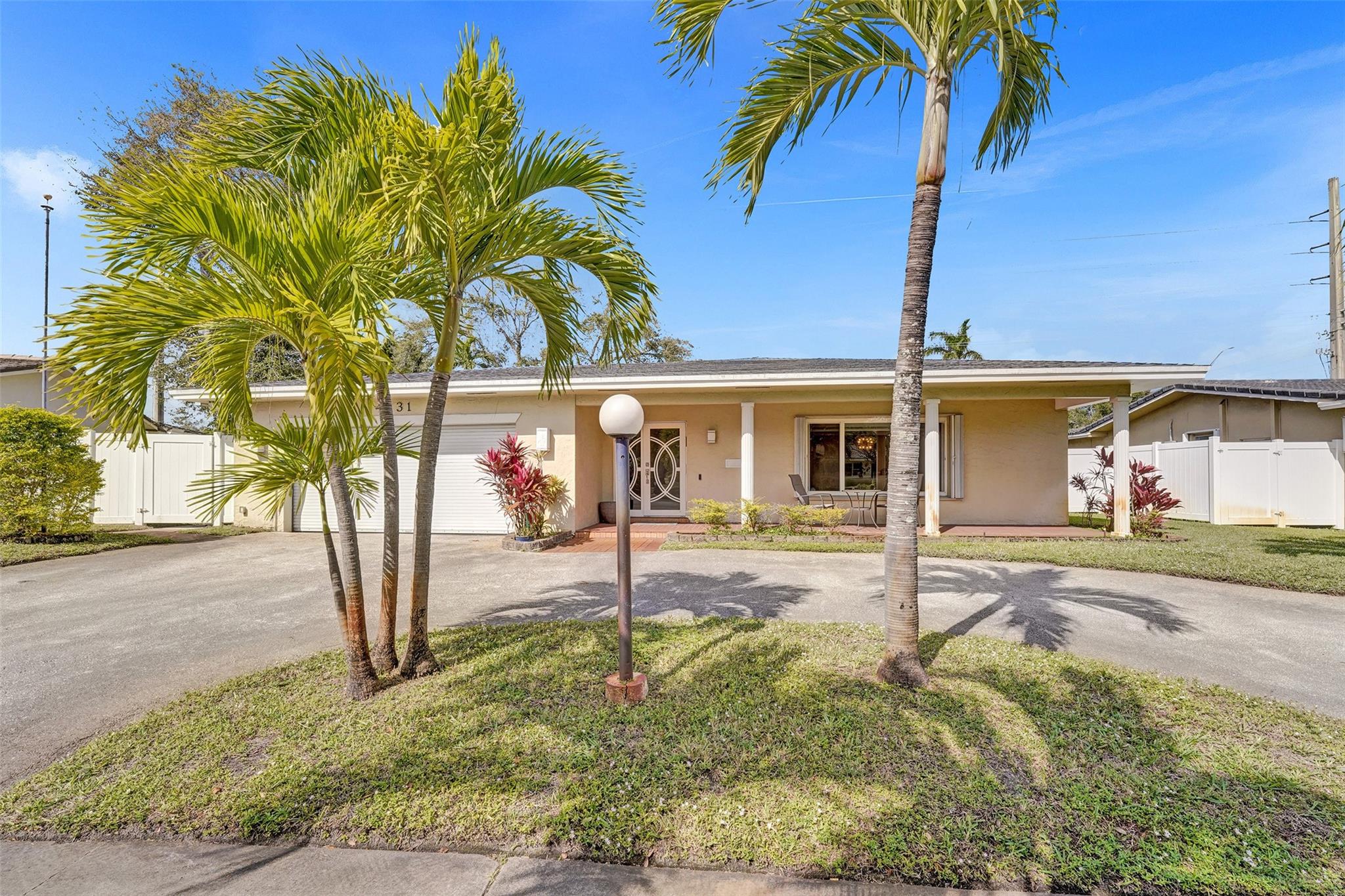 4131 41st Ct Hollywood FL 33021 | F10486269