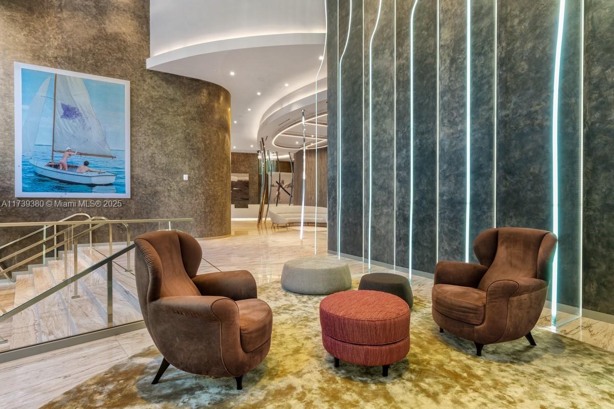 Condo for Sale in Miami, FL