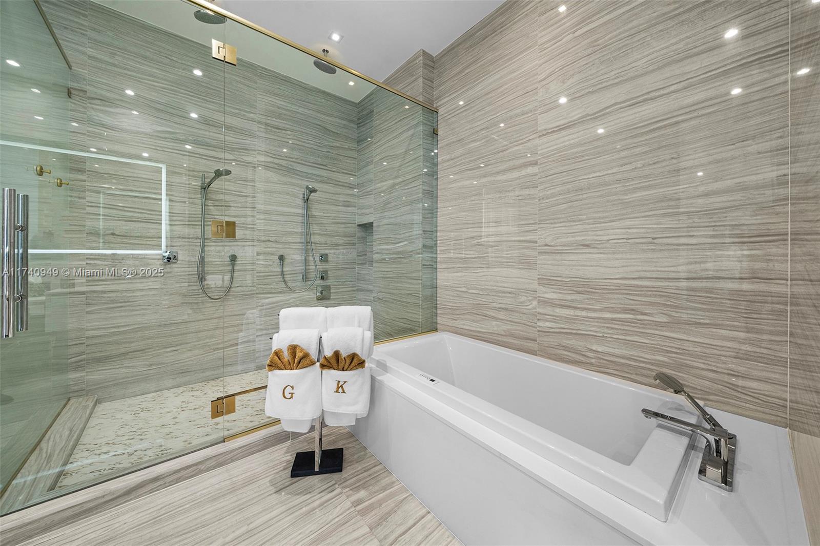 5000 Island Estates Dr #PH1508, Aventura FL 33160