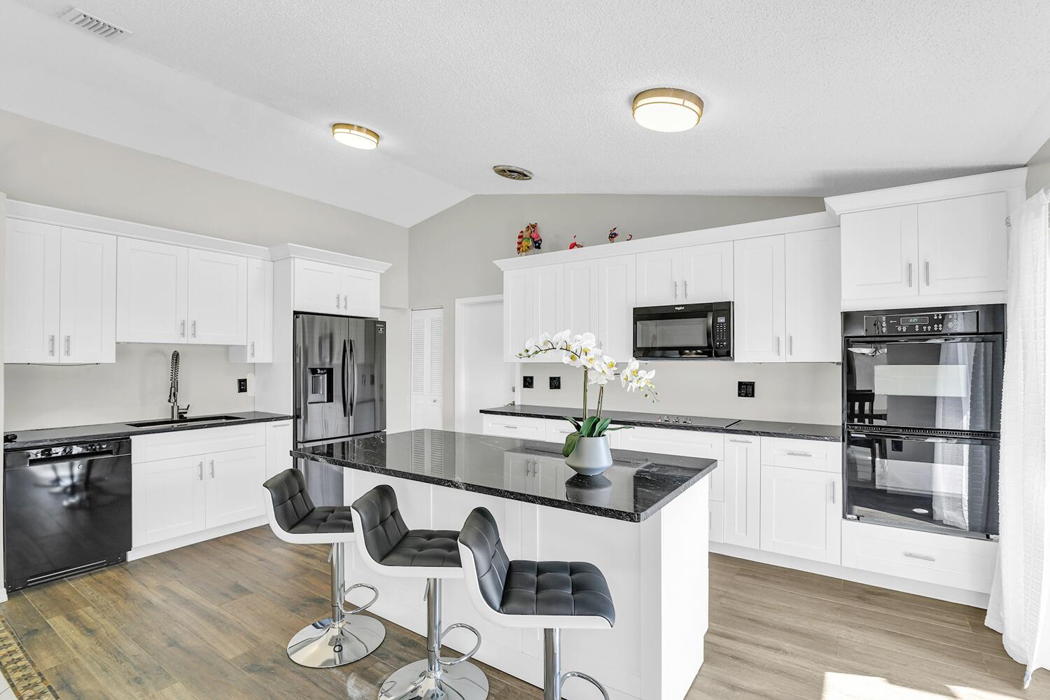 Coco Wood Lakes Sec 2