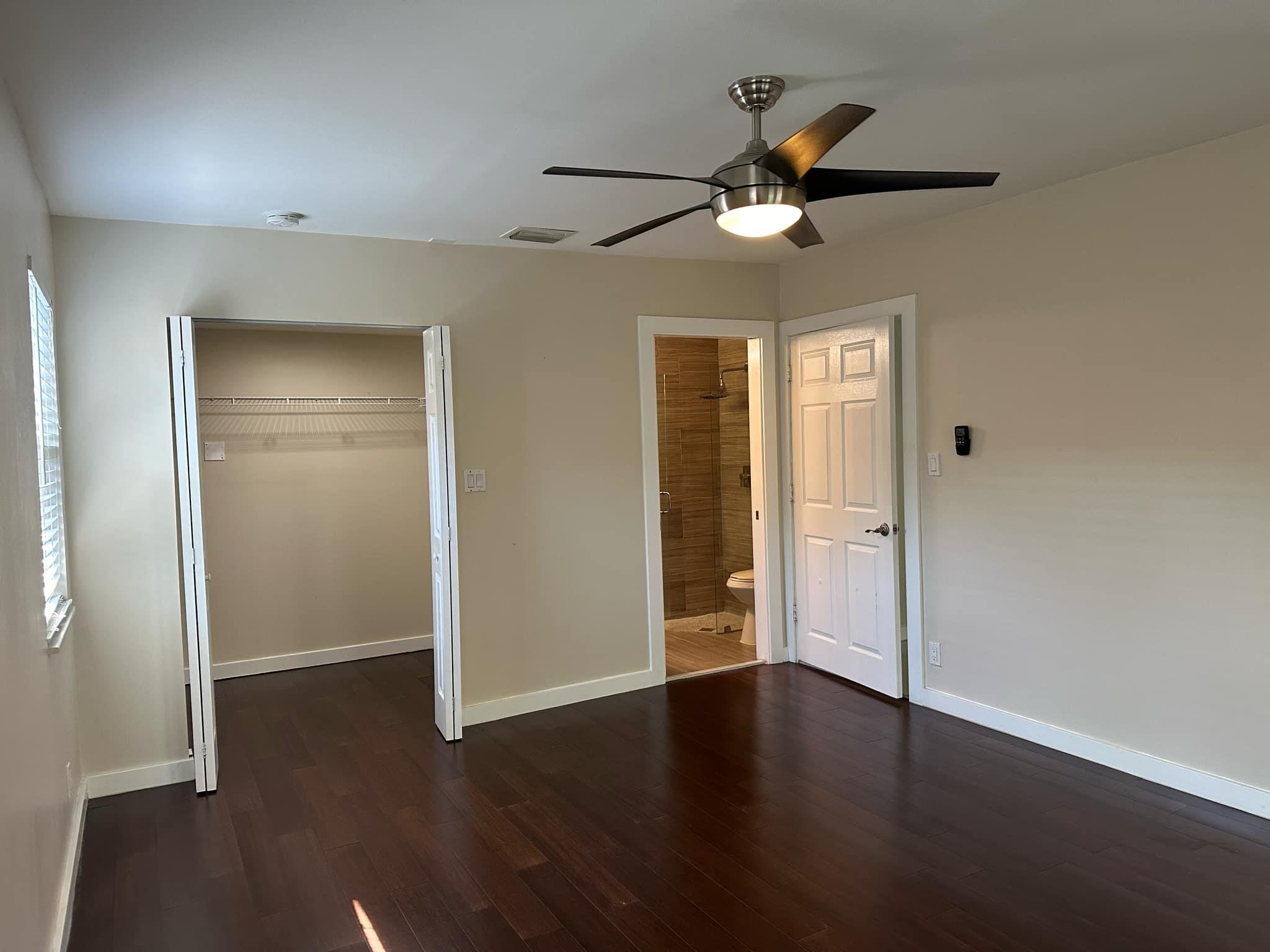 Main House Primary Bedroom