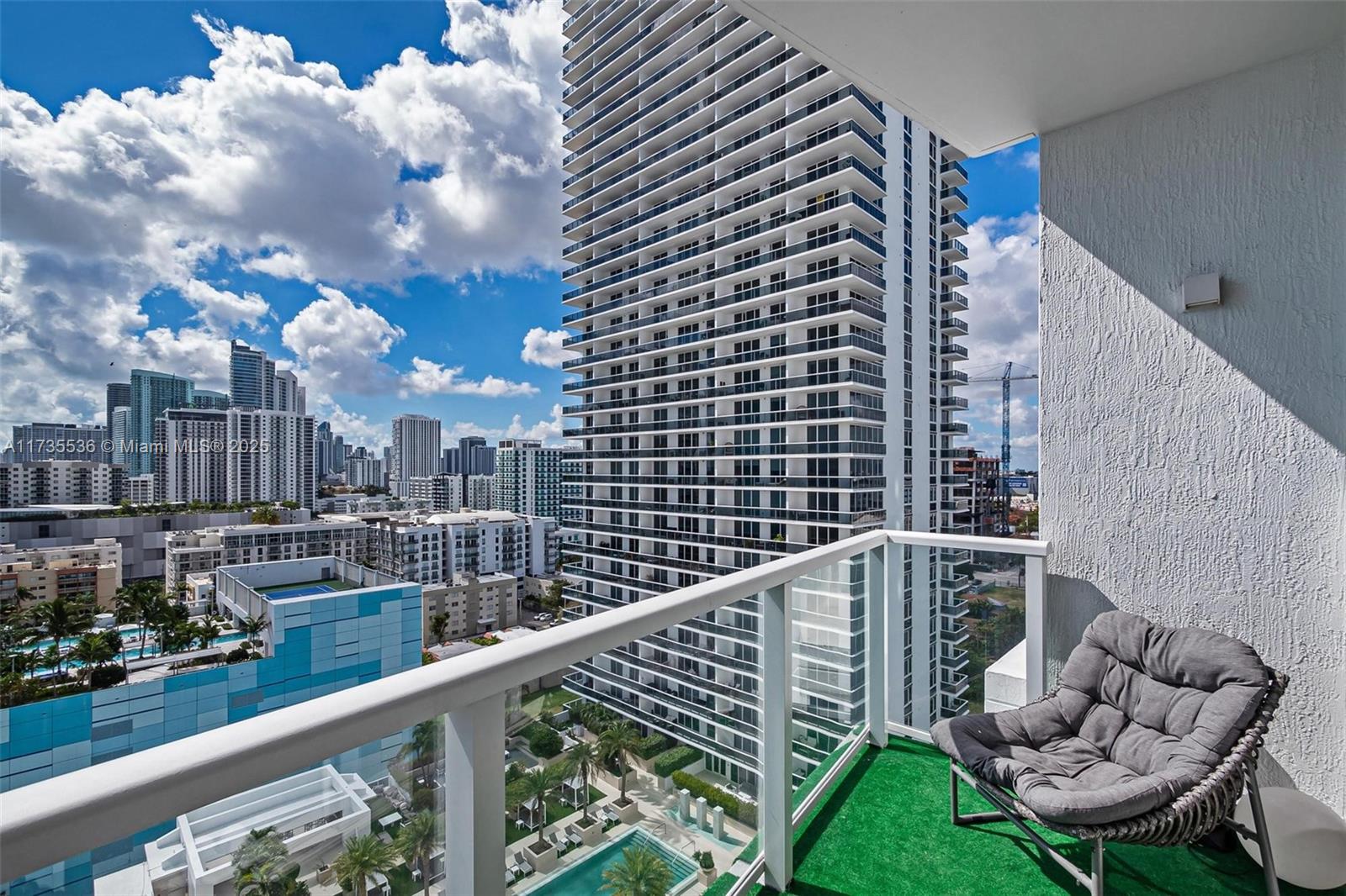 601 NE 27th St #1606, Miami FL 33137