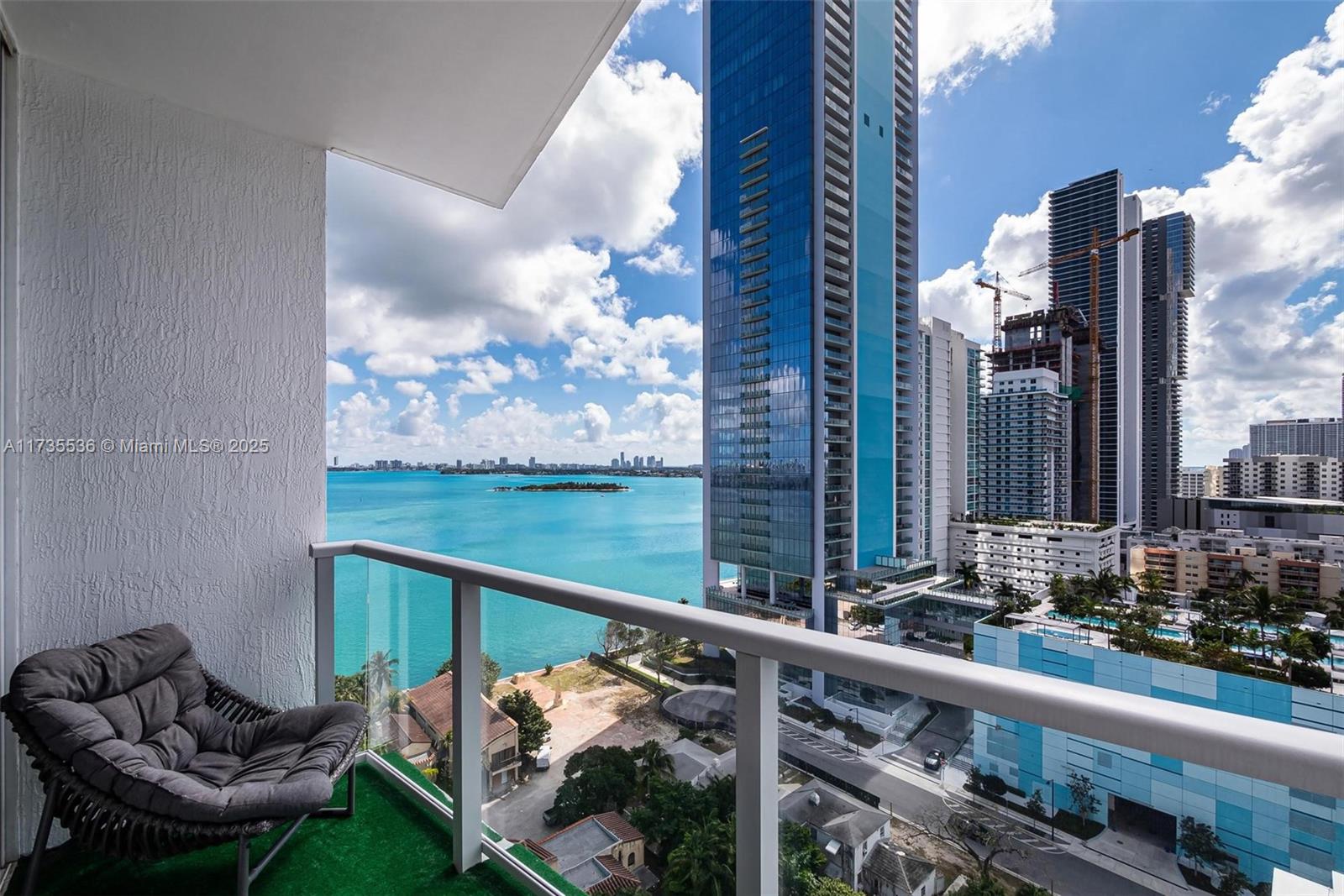 601 NE 27th St #1606, Miami FL 33137