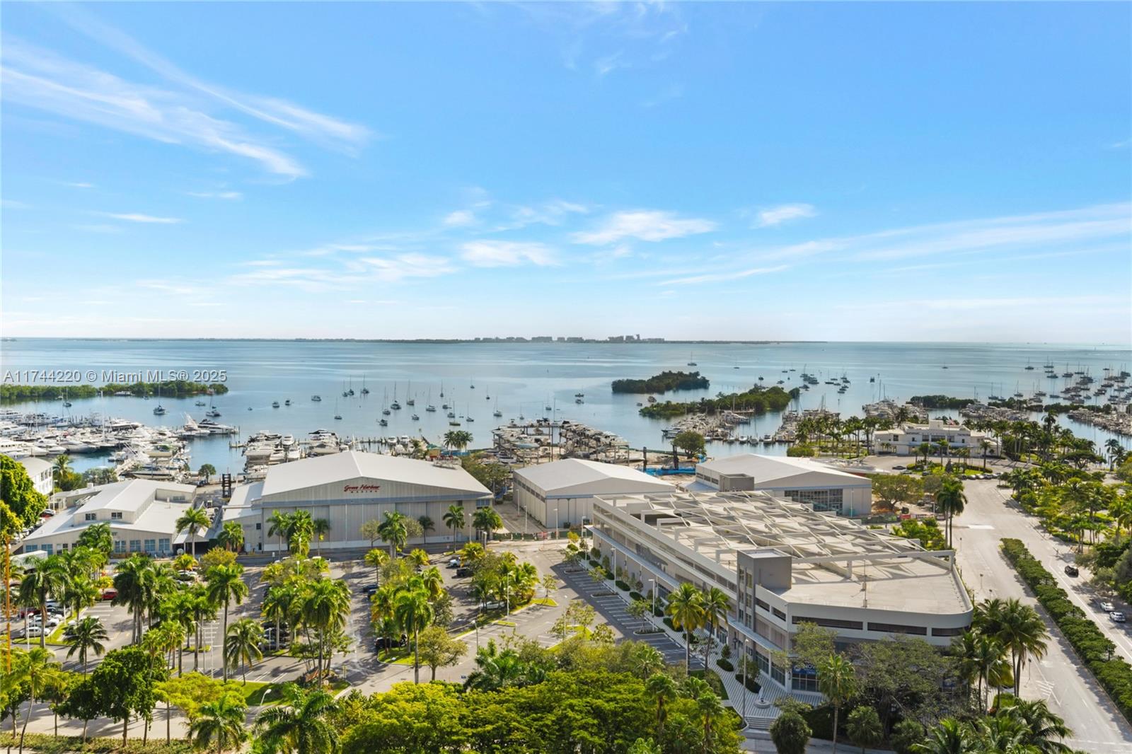 Condo for Sale in Coconut Grove, FL