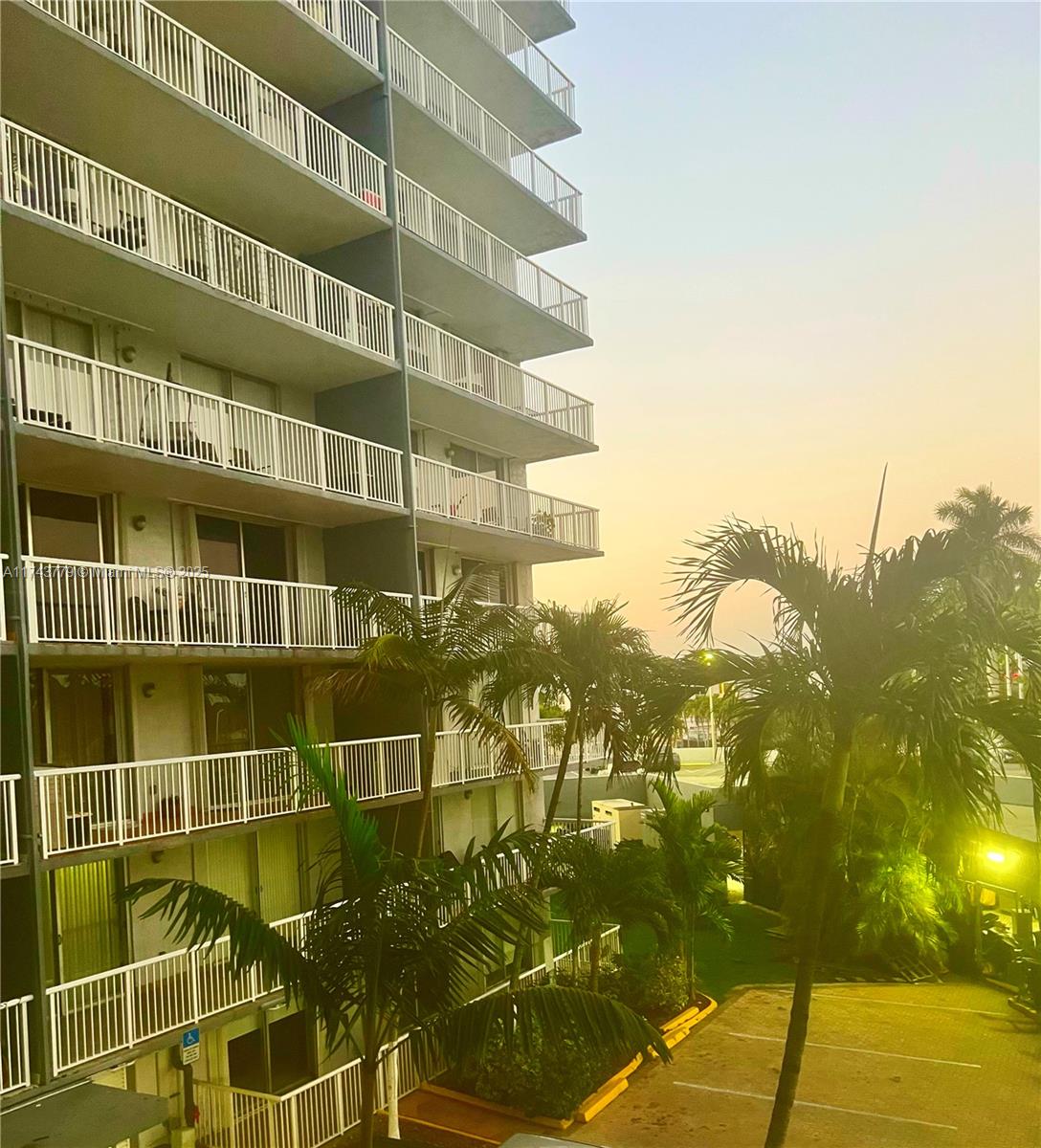 Isla Del Mar Condo