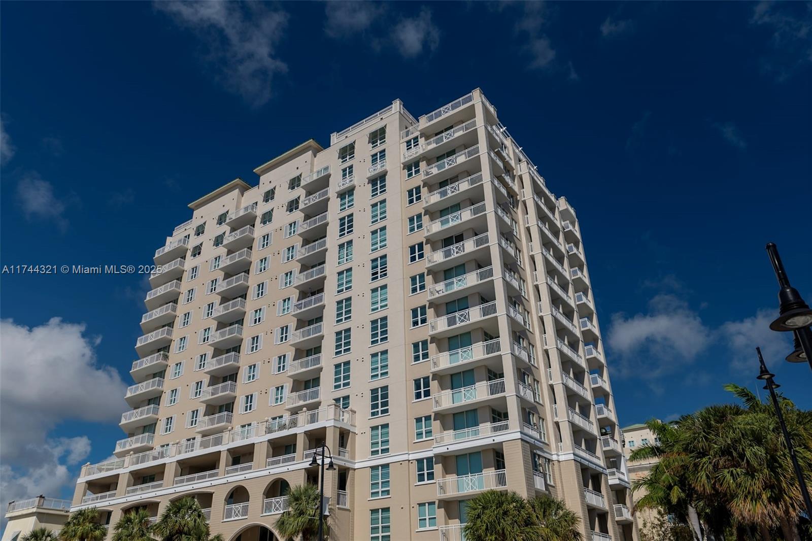 Casa Costa Condo