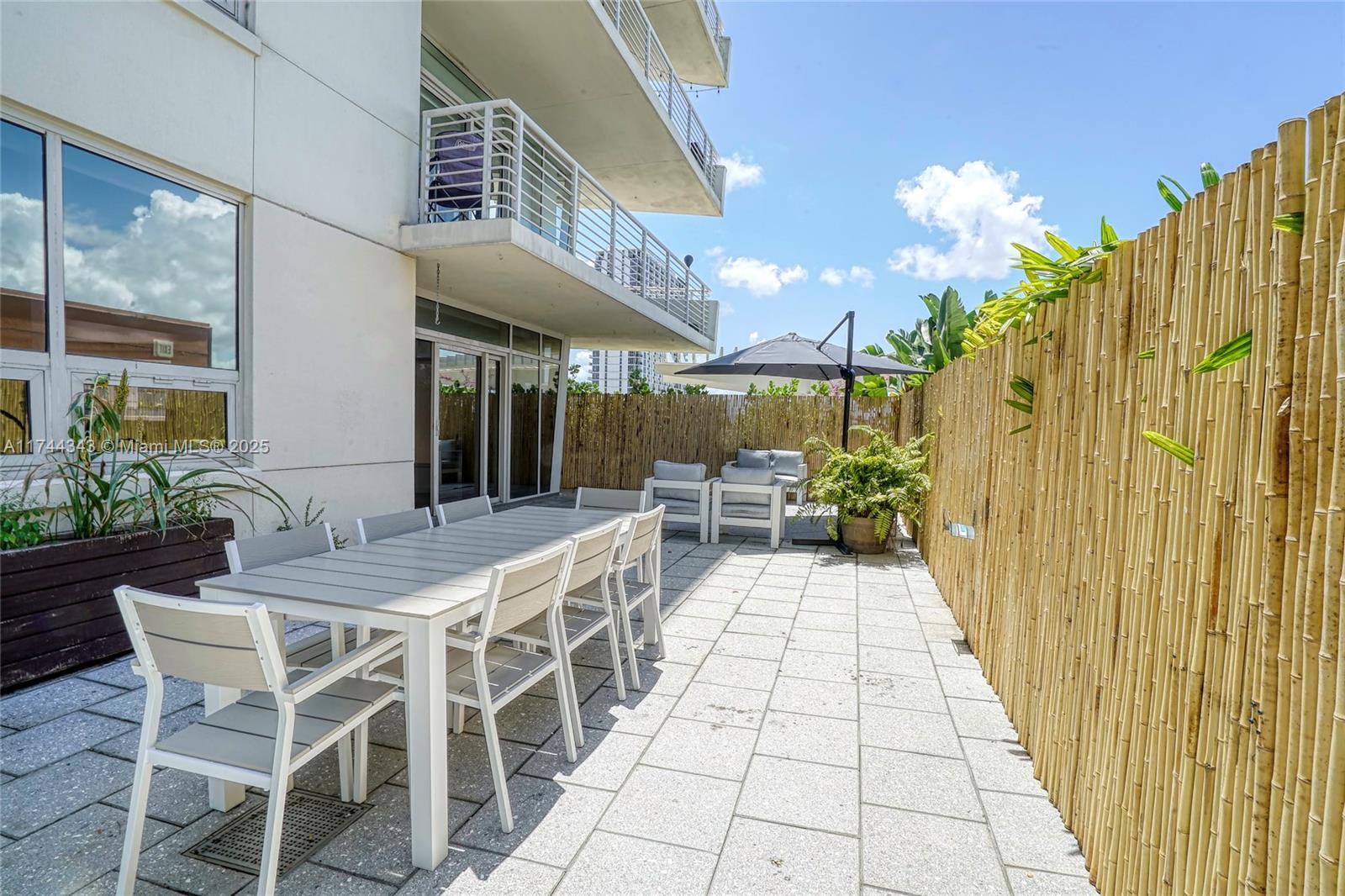 Condo for Sale in Miami, FL