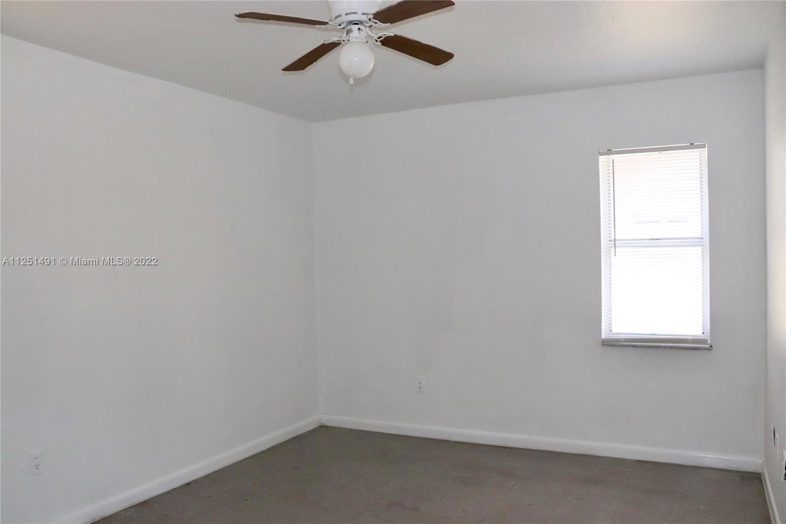 Homes for sale in Avon Park, FL | 49 E Metcalfe St, Avon Park, FL 33825 | MLS# F10486799