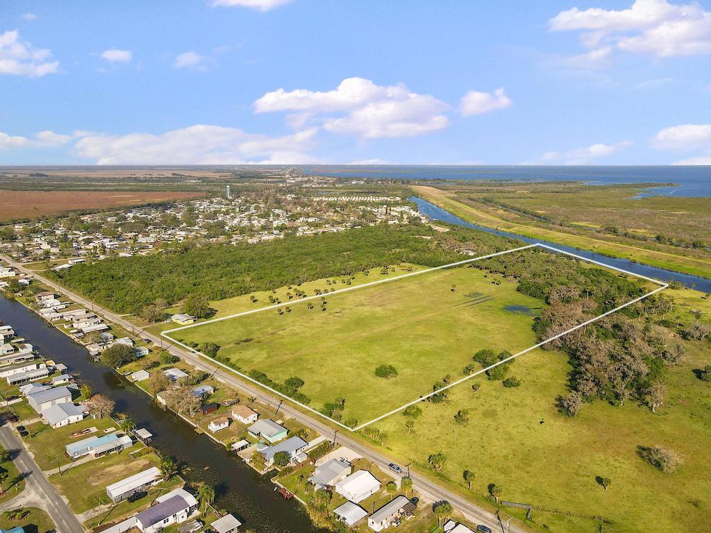 Homes for sale in Okeechobee, FL | 1493 Hunter Road, Okeechobee, FL 34974 | MLS# R11062000