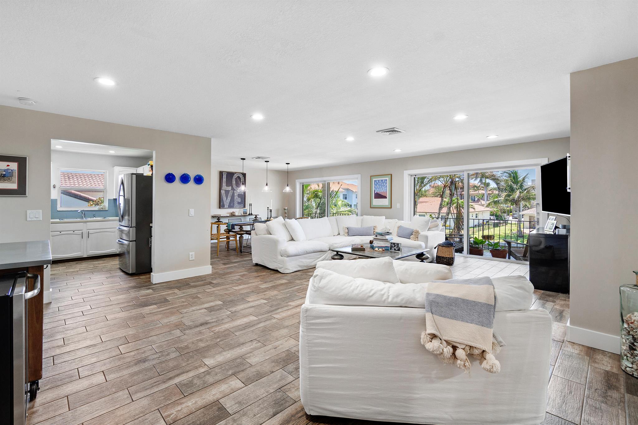 Homes for sale in Highland Beach, FL | 4316 S Ocean Boulevard #2s, Highland Beach, FL 33487 | MLS# R11062038