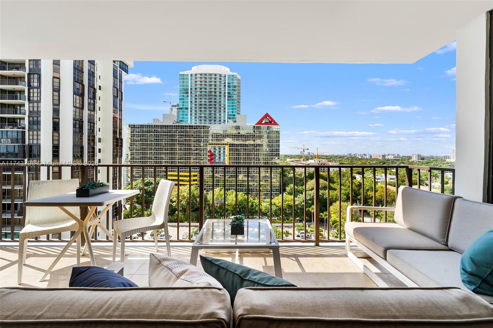 1915 Brickell Ave #C1412, Miami FL 33129