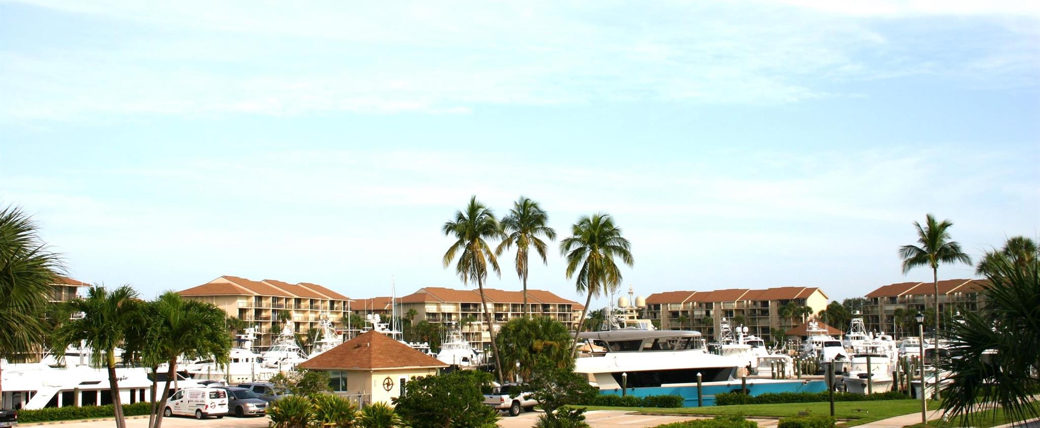 Homes for sale in Jupiter, FL | 901 Seafarer Circle #201, Jupiter, FL 33477 | MLS# R11062378