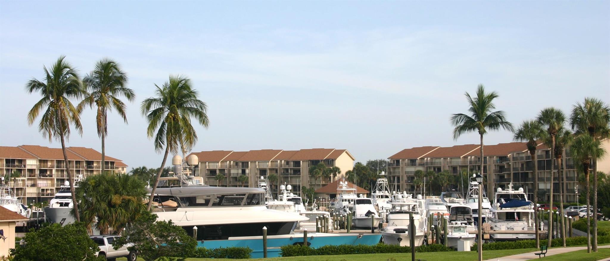 Homes for sale in Jupiter, FL | 901 Seafarer Circle #201, Jupiter, FL 33477 | MLS# R11062378