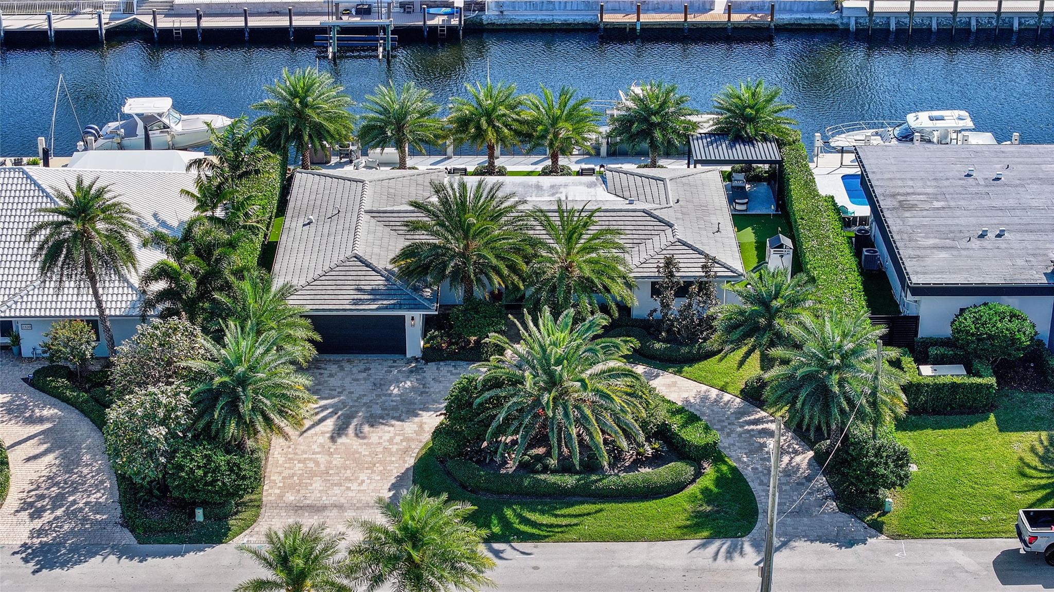 2300 Se 8th Ct Pompano Beach FL 33062 | F10487016