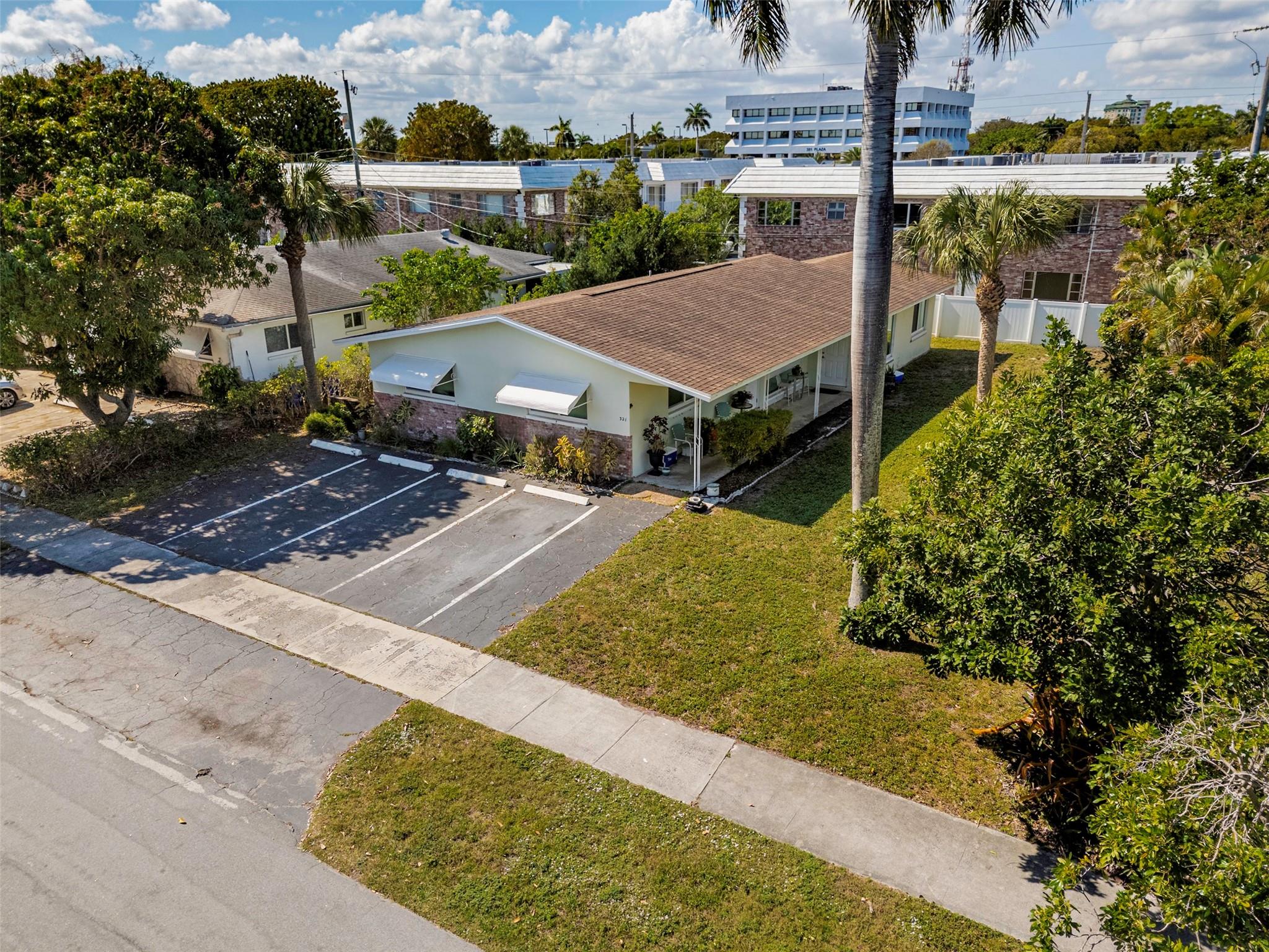 Homes for sale in Pompano Beach, FL | 321 Se 1st Ave, Pompano Beach, FL 33060 | MLS# F10486213