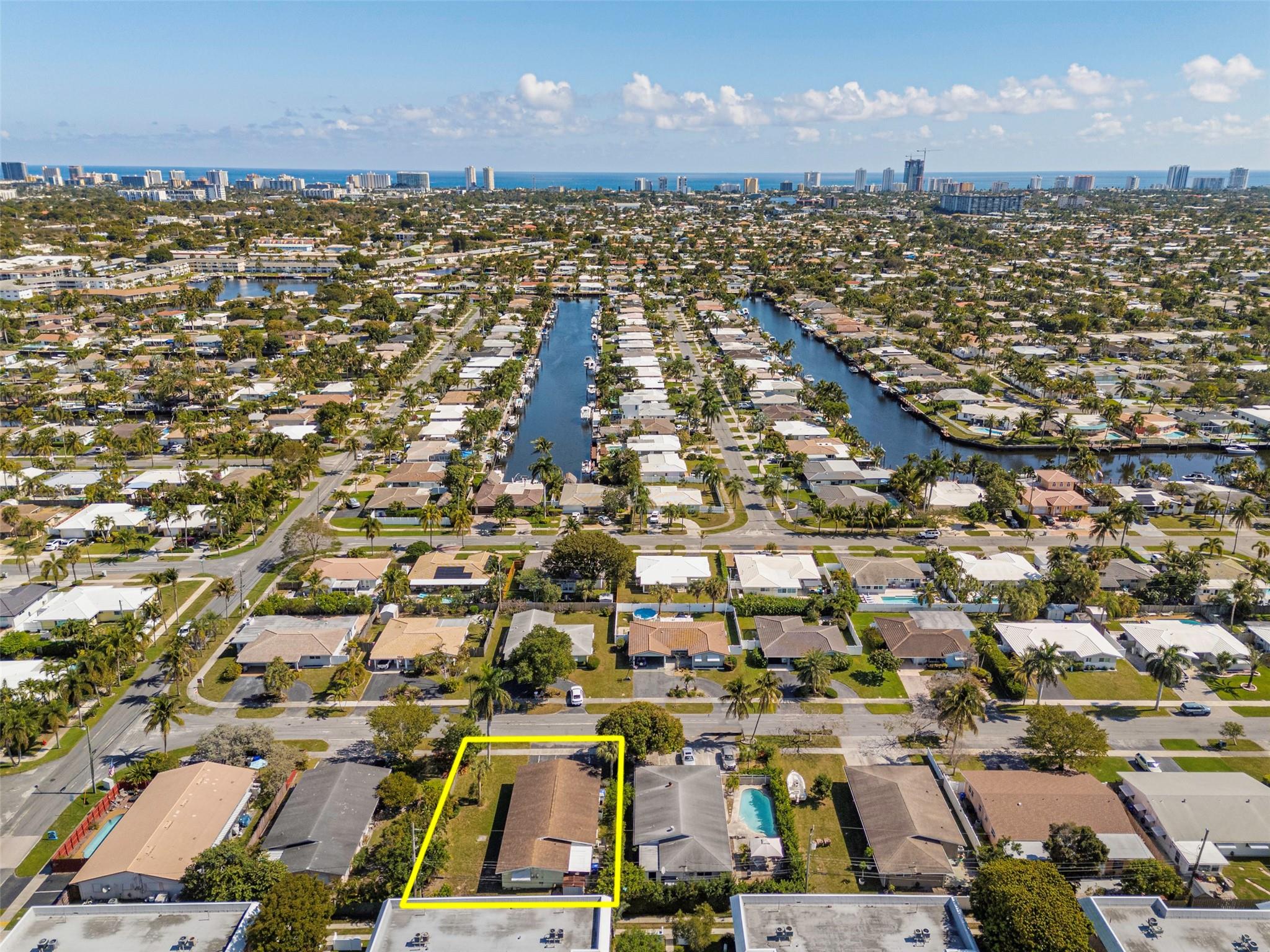 Homes for sale in Pompano Beach, FL | 321 Se 1St Ave, Pompano Beach, FL 33060 | MLS# F10486213