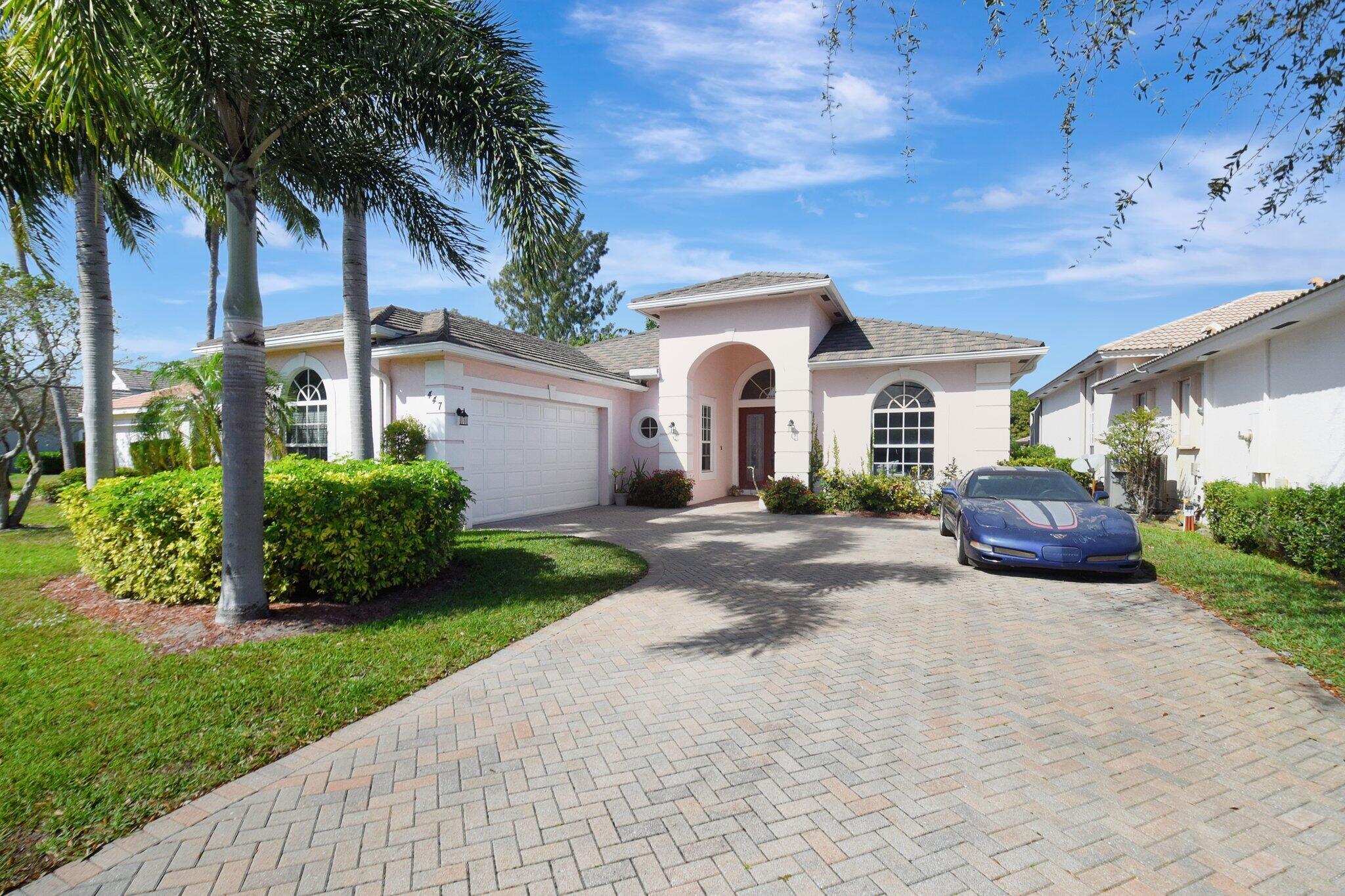 447 Pine Tree Court Atlantis FL 33462 | R11062454