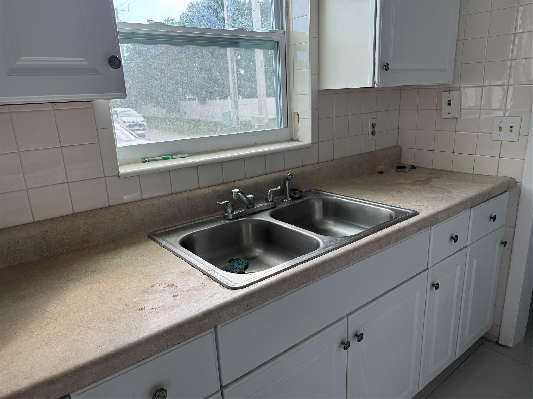 Homes for sale in Pompano Beach, FL | 1150 E Sample Rd #102, Pompano Beach, FL 33064 | MLS# F10487089