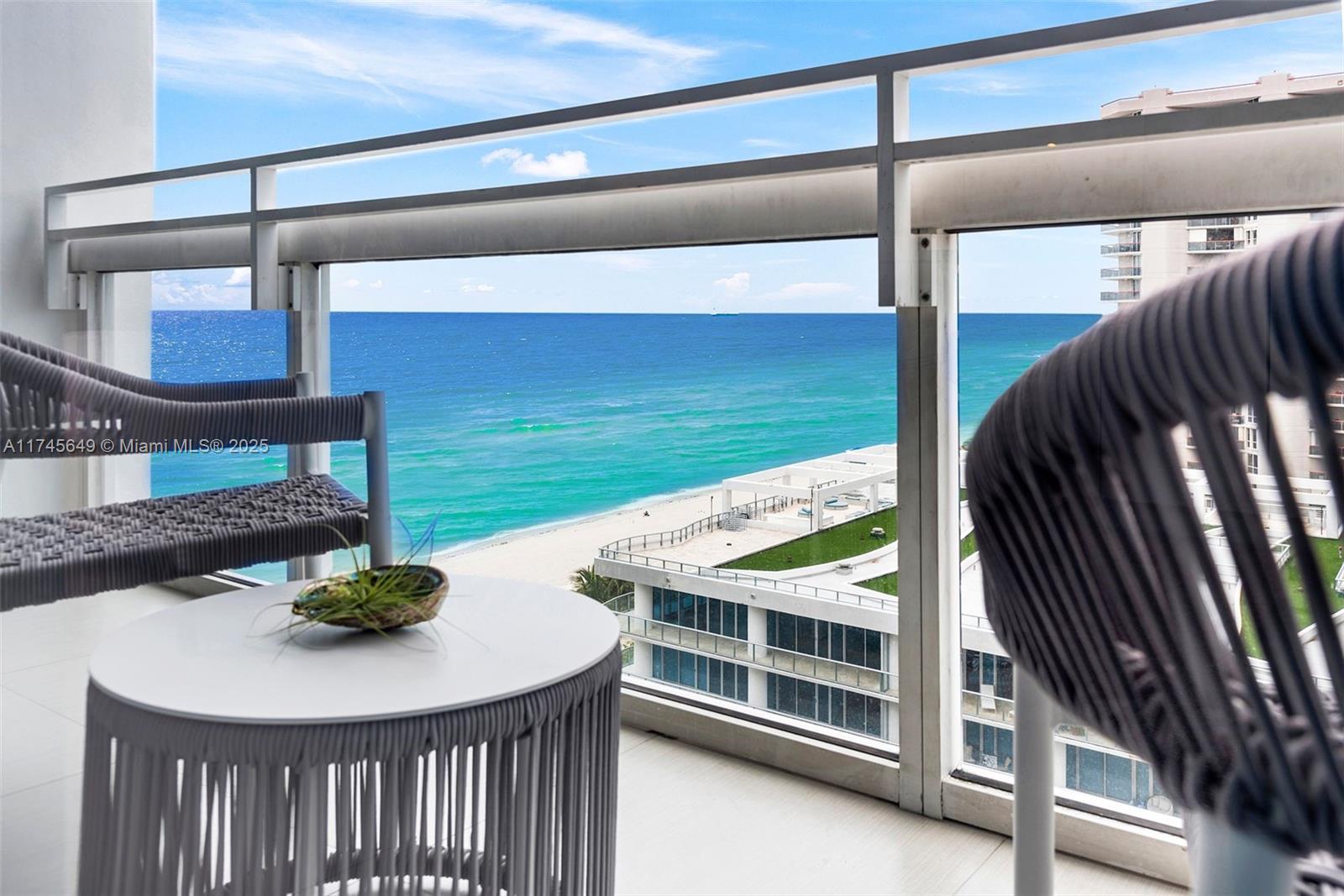 6801 Collins Ave #1206, Miami Beach FL 33141
