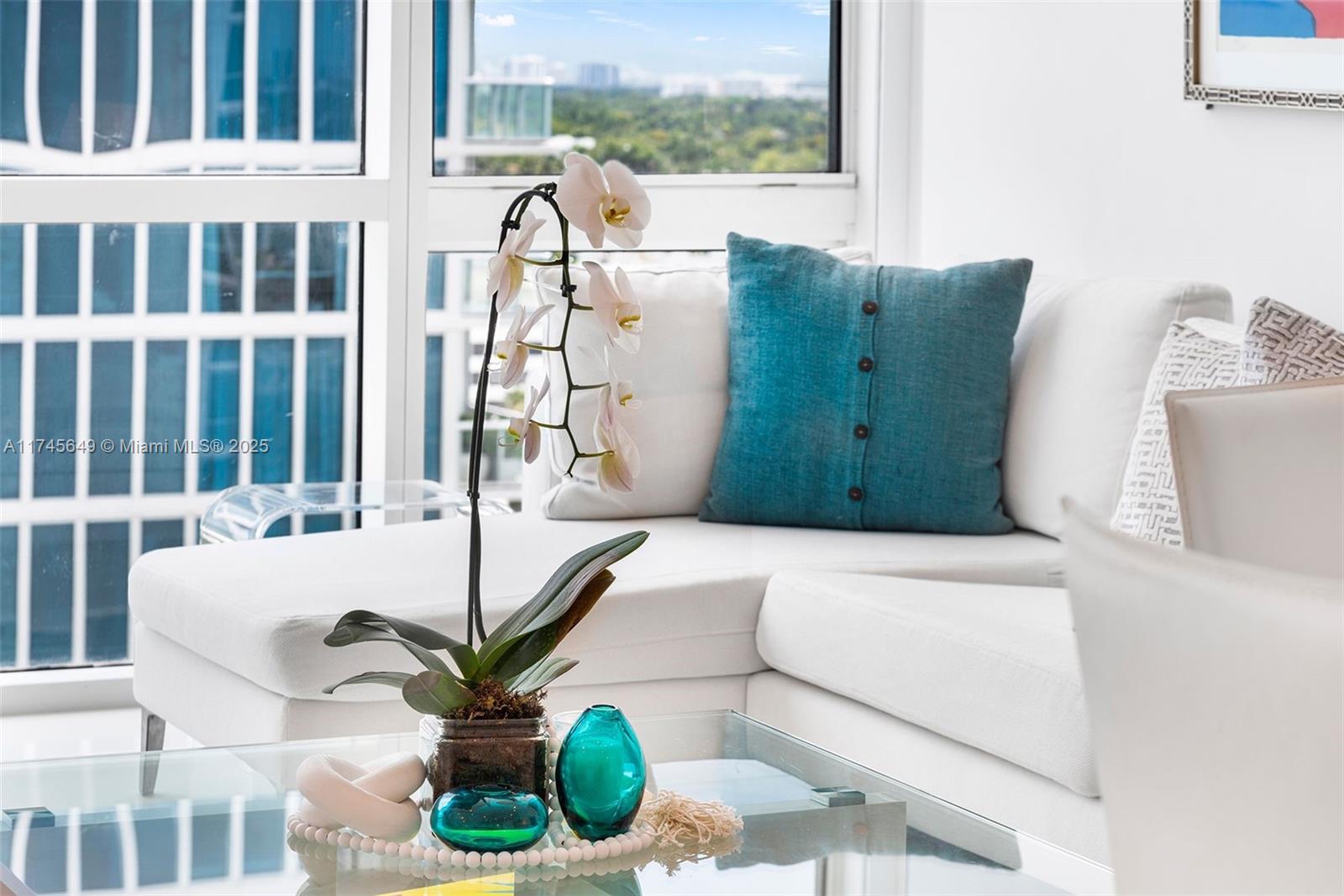 6801 Collins Ave #1206, Miami Beach FL 33141